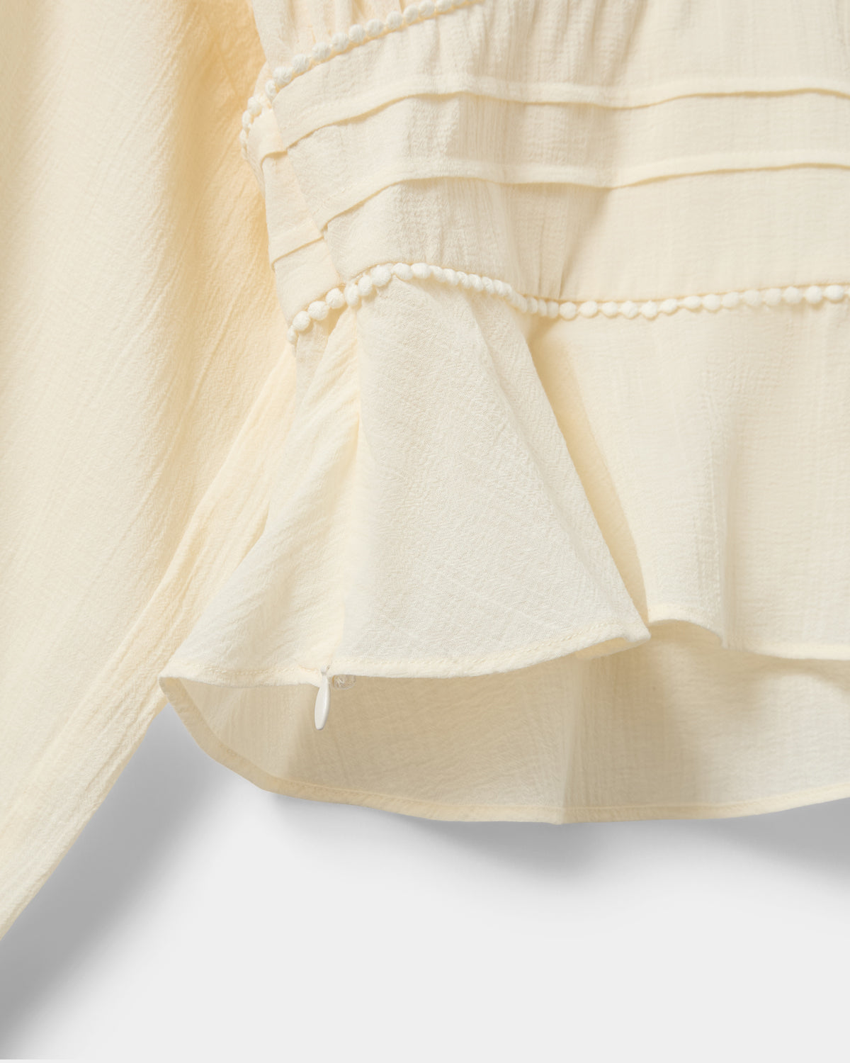 sofie-schnoor-women-lousw-bluse-cremeweiss-spitze-baumwolle image 3