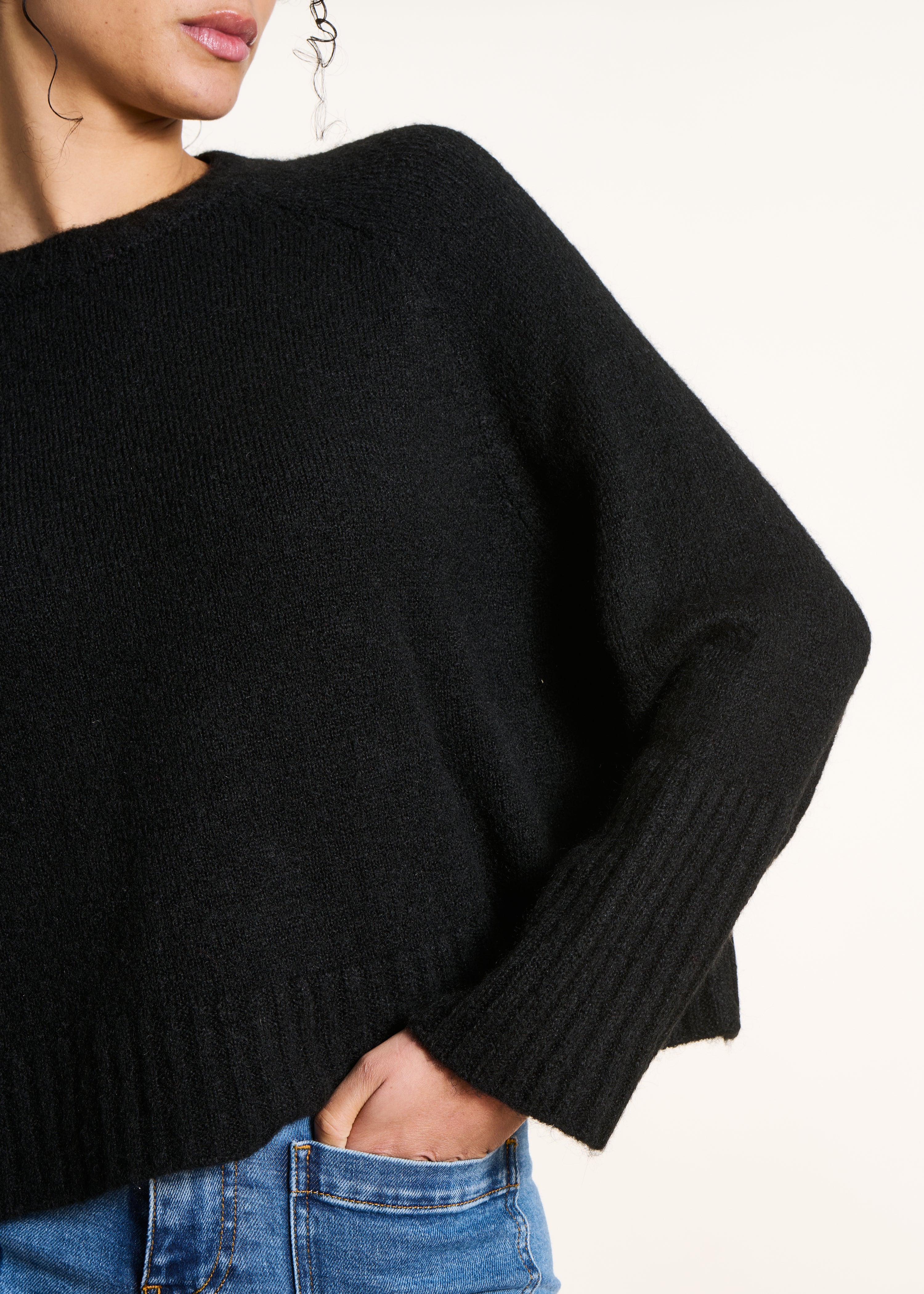 la-f-e-marabout-e-fl-pu-filo-cape-pullover-schwarz-mohair-wolle image 5