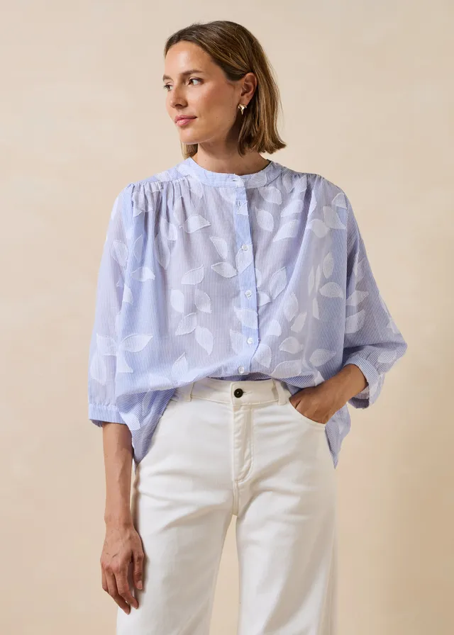 la-f-e-marabout-e-douwina-bluse-hellblau-baumwolle image 1