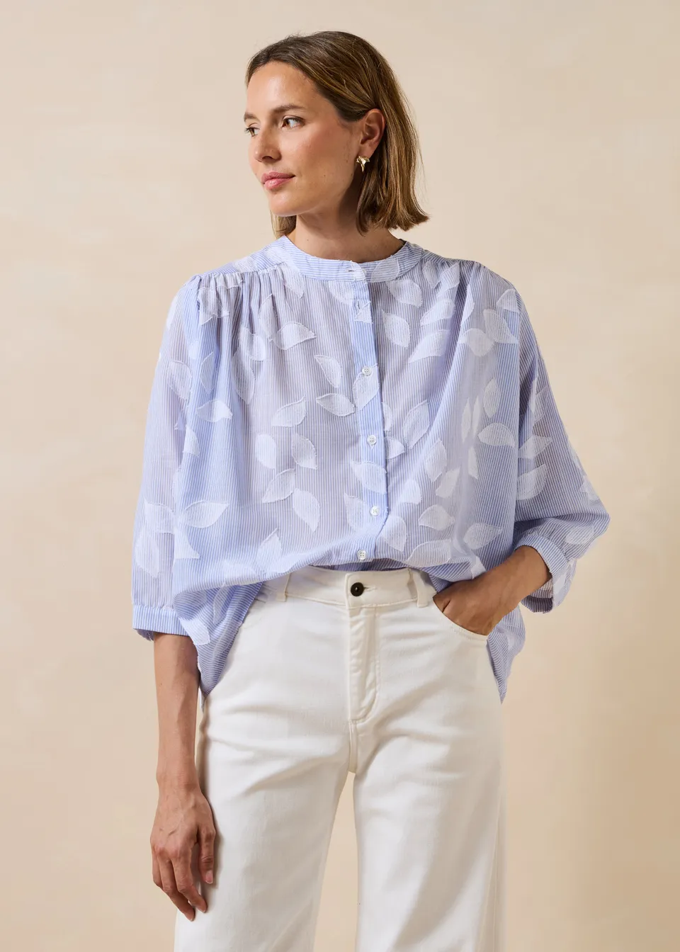 la-f-e-marabout-e-douwina-bluse-hellblau-baumwolle image 1