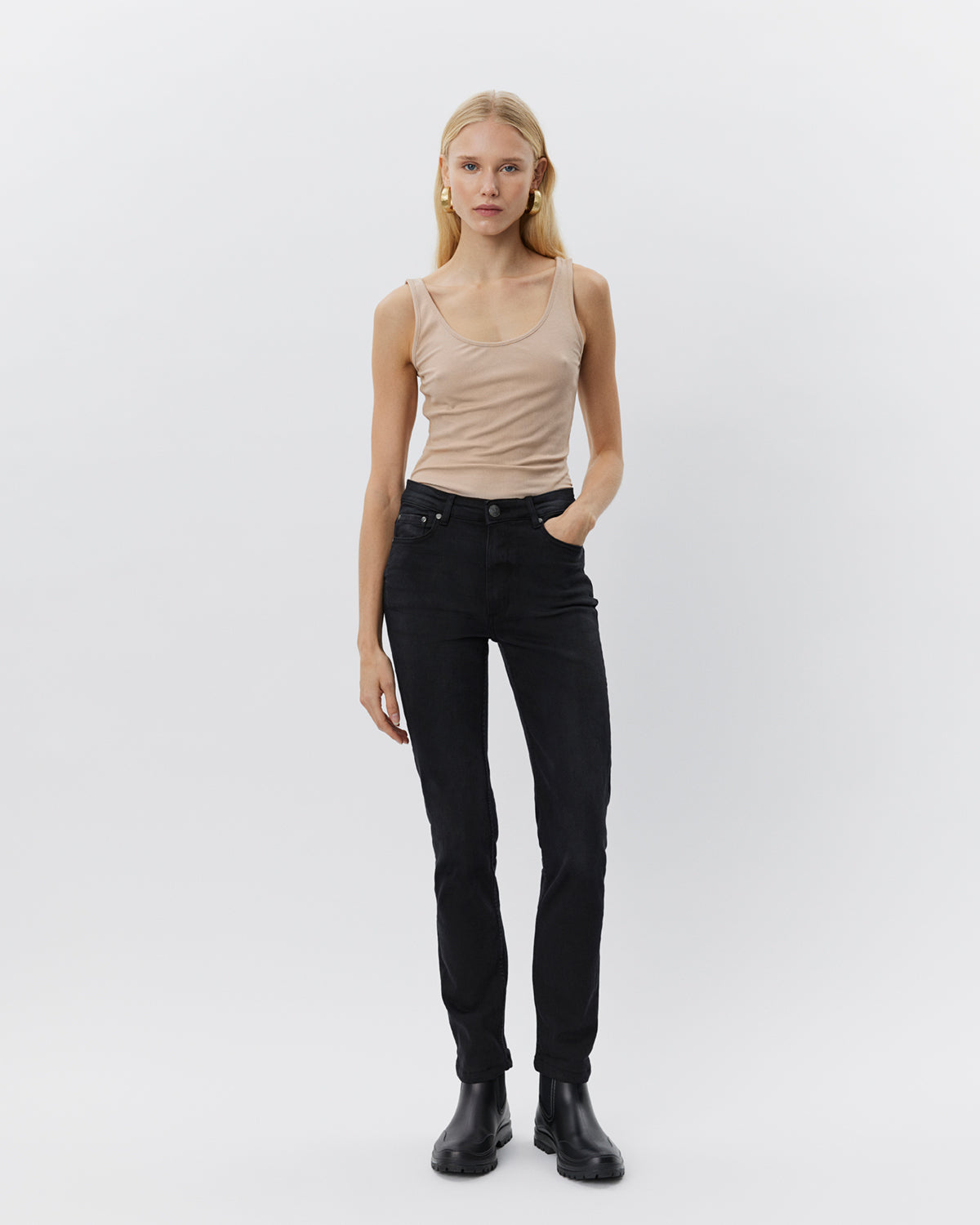 sofie-schnoor-women-galinasw-jeans-schwarz-stretch image 2