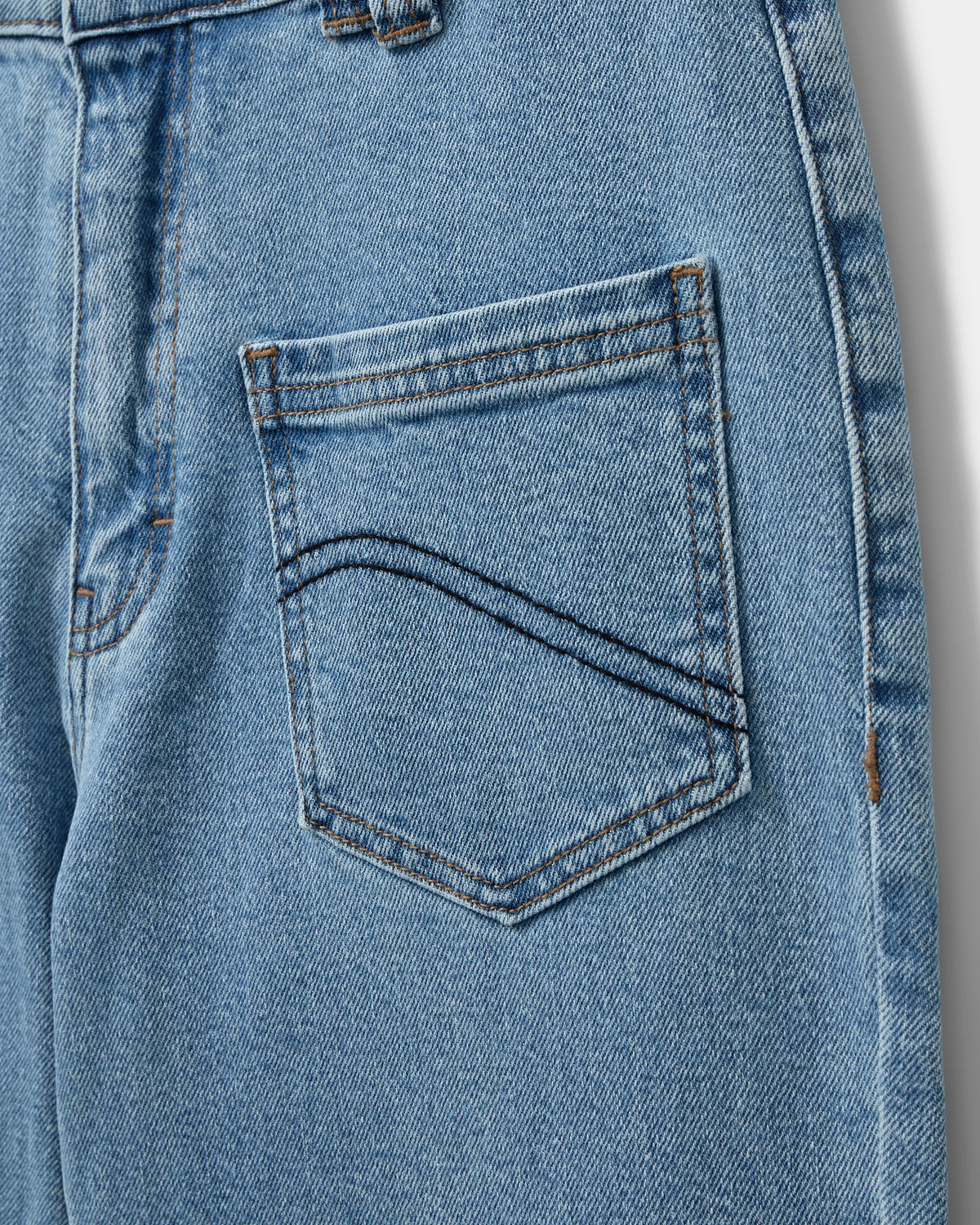 sofie-schnoor-women-lisbonsw-jeans-denim-blue-flared image 7