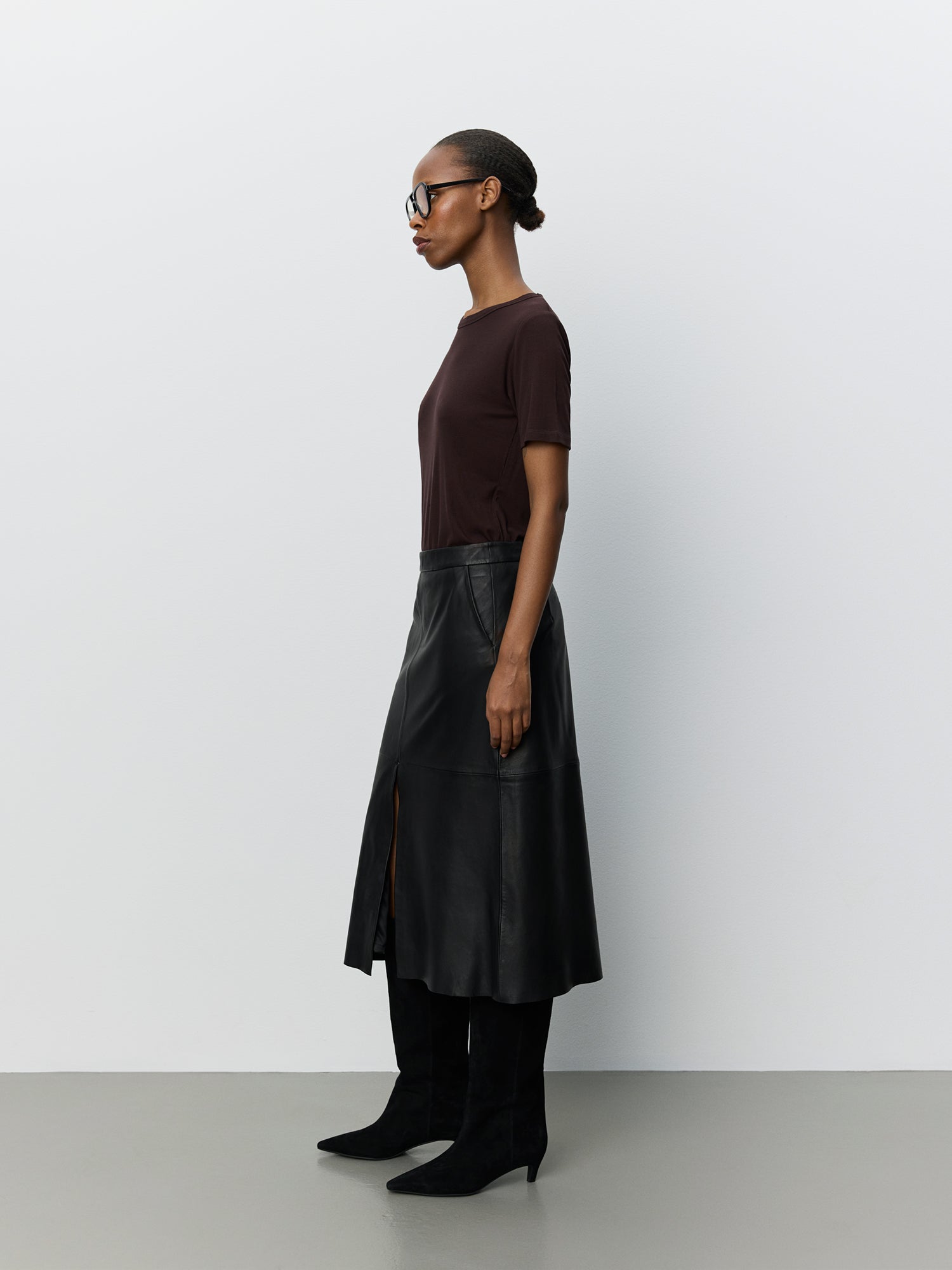 sofie-schnoor-women-eleanorsw-rock-schwarz-lammleder-midi image 3
