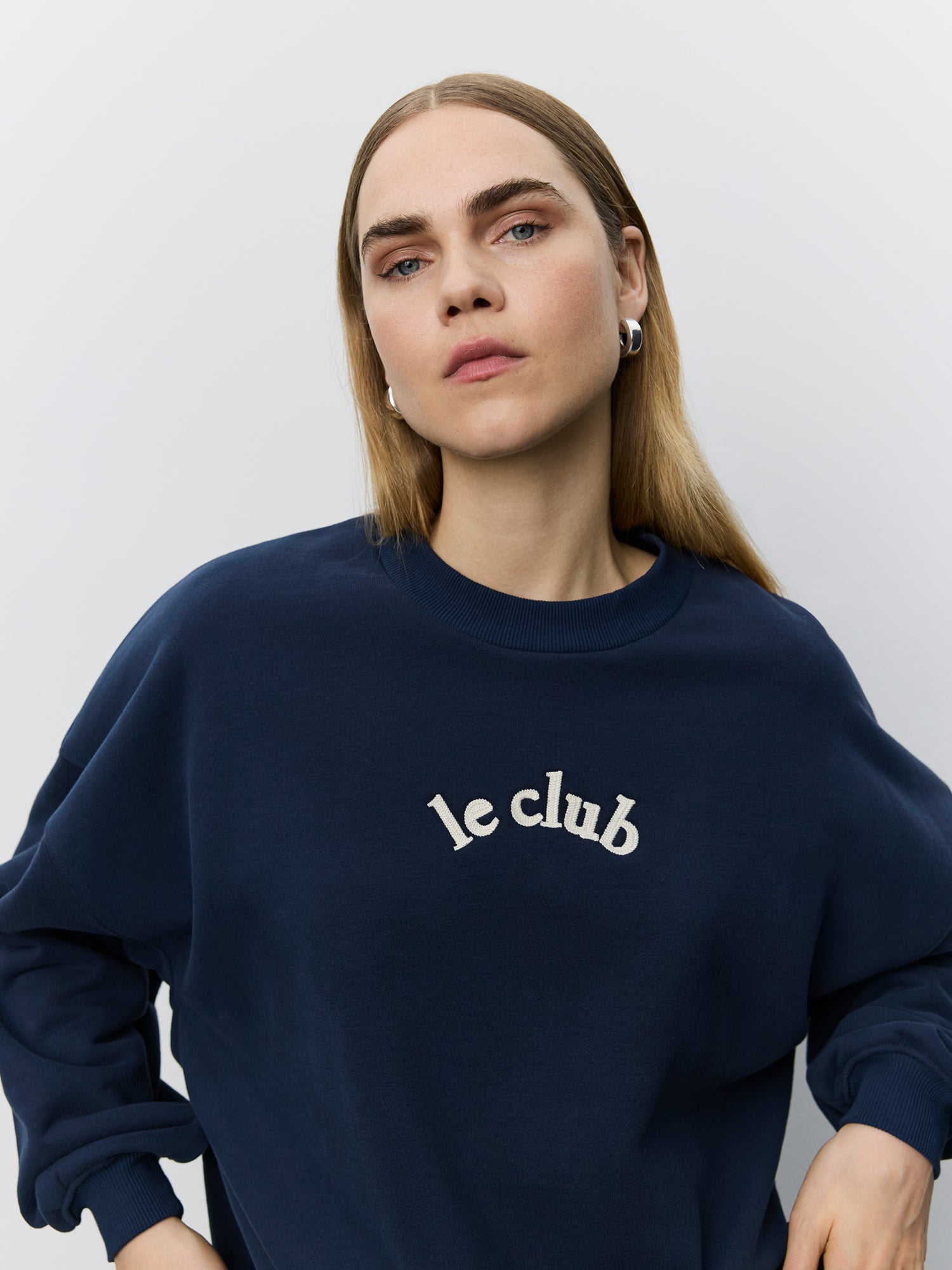 sofie-schnoor-parossw-sweatshirt-navy-oversized-baumwolle image 5