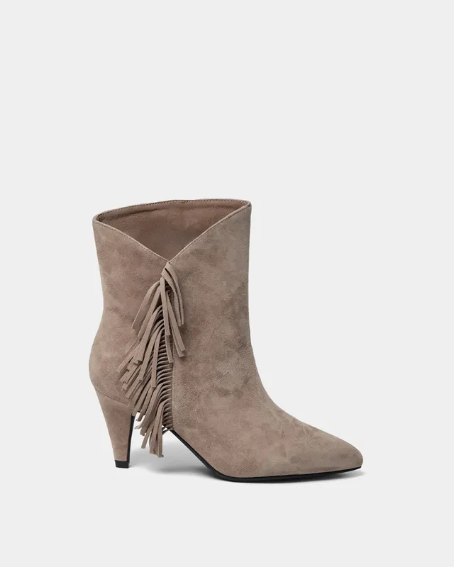 sofie-schnoor-women-salasw-boot-warm-sand-wildleder image 1