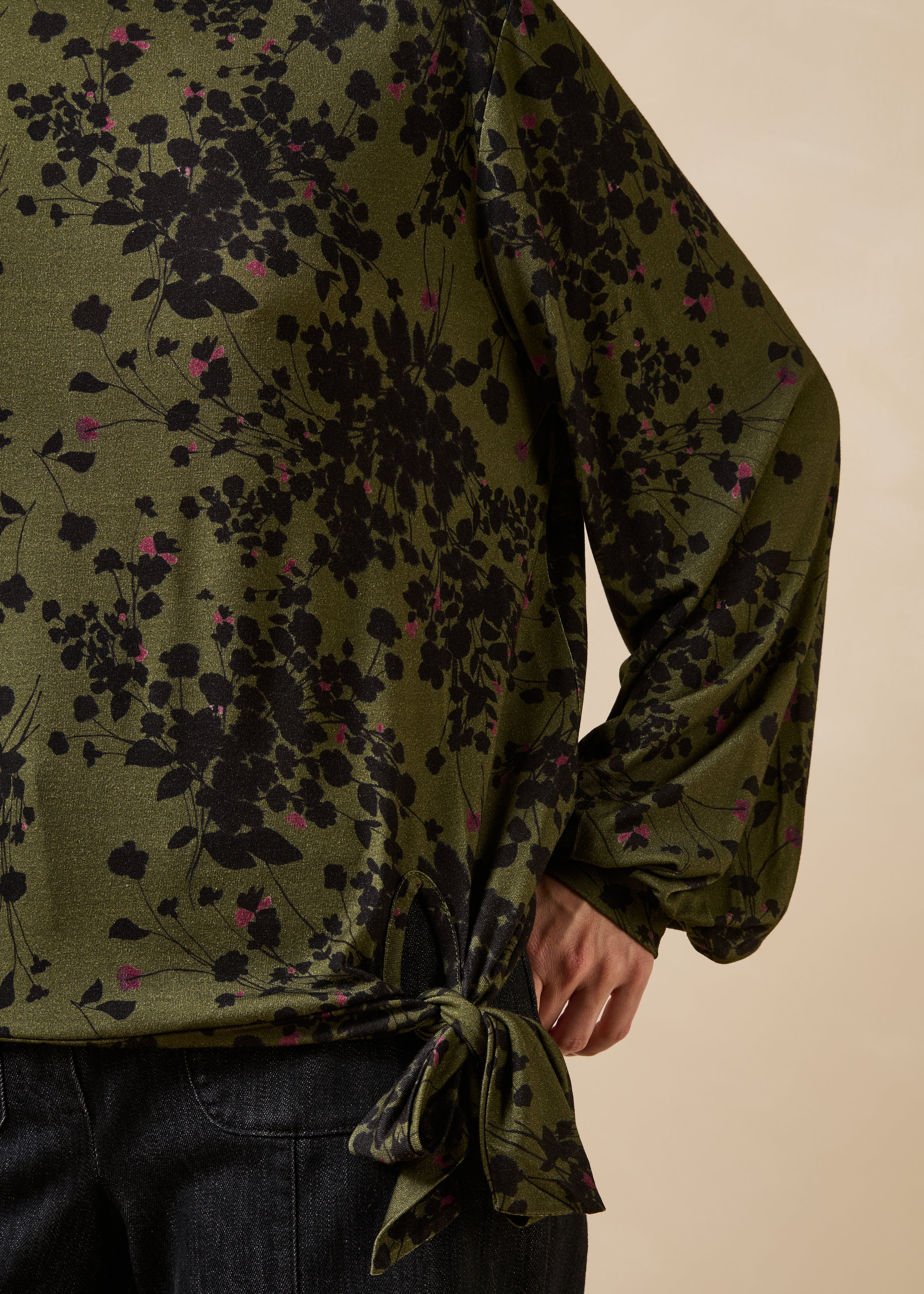 la-f-e-marabout-e-gexpa-t-shirt-dark-kaki-gr-s-blumen image 5