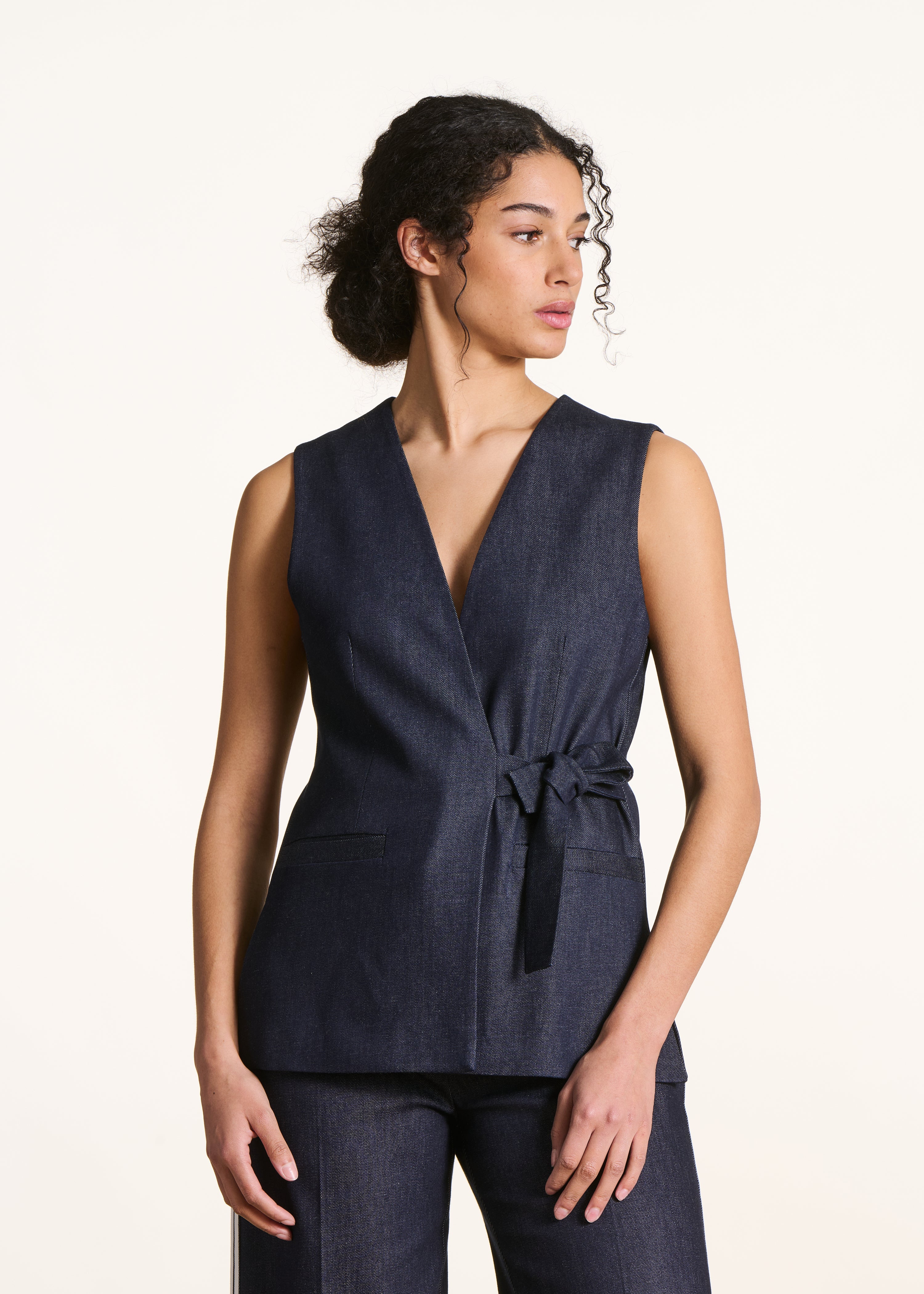 la-f-e-marabout-e-filali-weste-damen-denim-dunkelblau image 1
