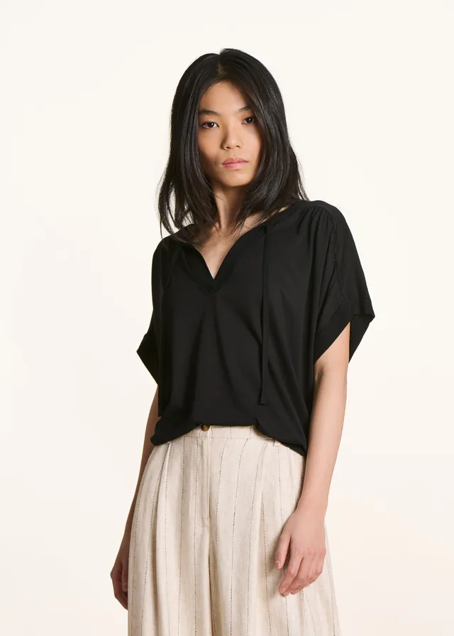 la-f-e-marabout-e-fino-t-shirt-damen-schwarz-lyocell-weit image 1