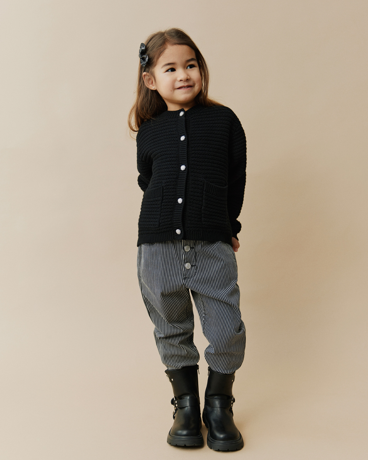 sofie-schnoor-kyra-cardigan-schwarz-baumwolle-gr-98-128 image 3