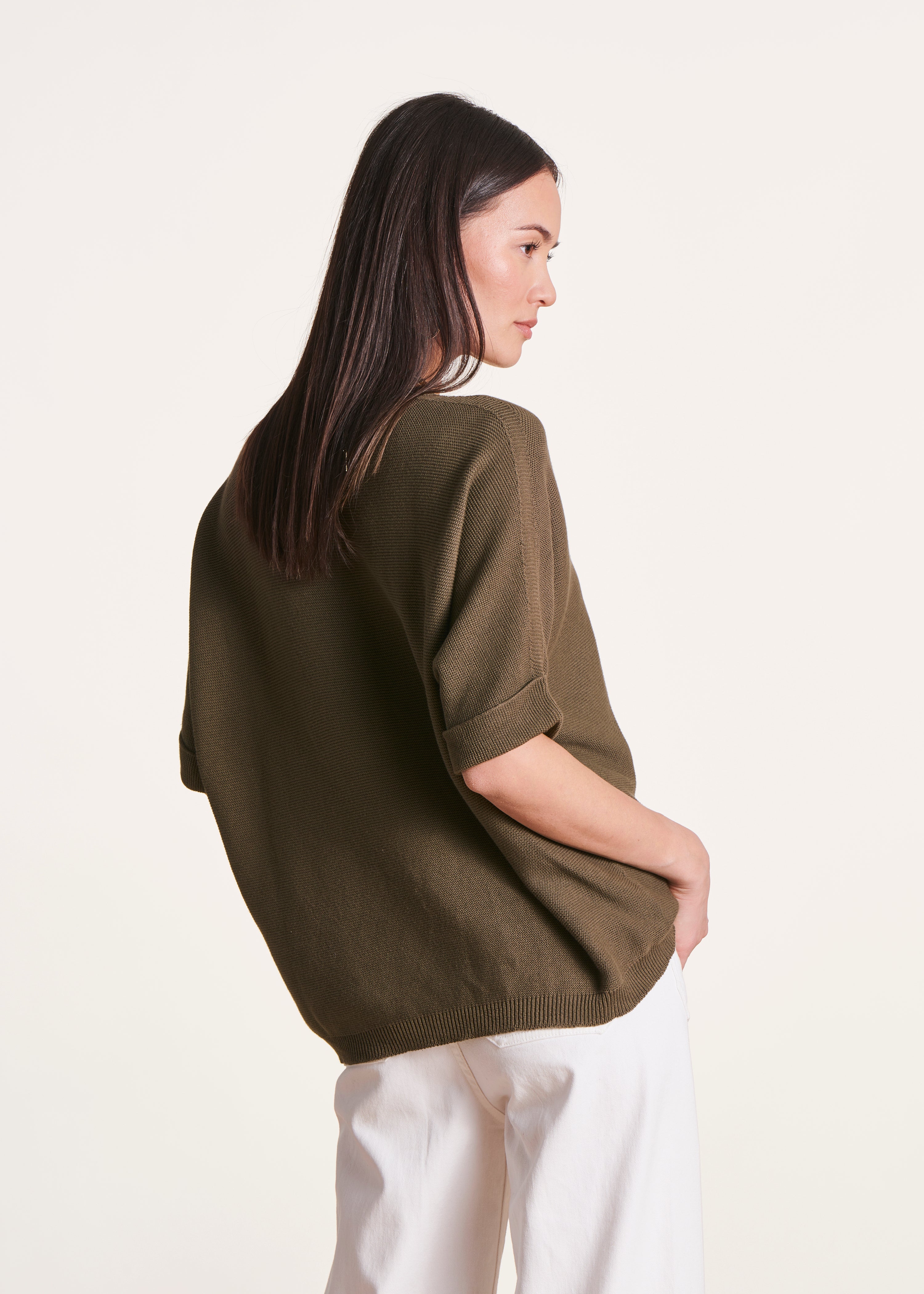 la-f-e-marabout-e-pullover-gr-n-kurzarm-v-ausschnitt image 3
