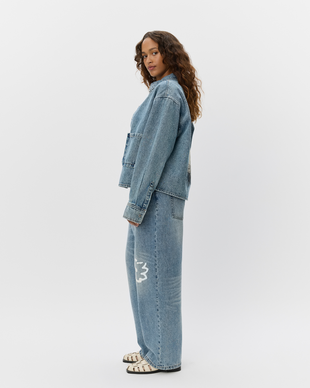 sofie-schnoor-women-norasw-moomin-jeans-blau-print image 4