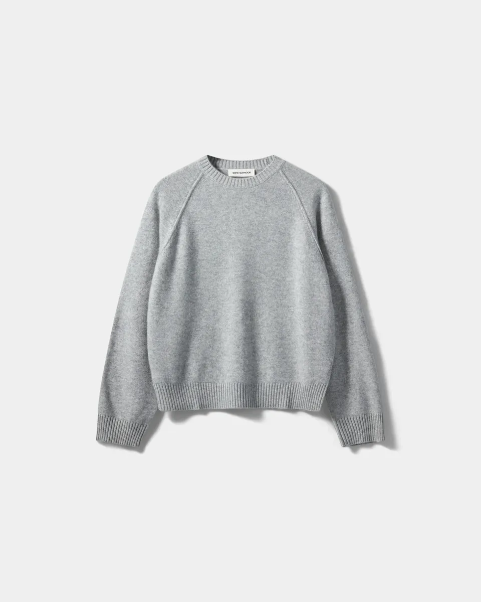 sofie-schnoor-women-kaschmir-pullover-grau-rundhals image 1