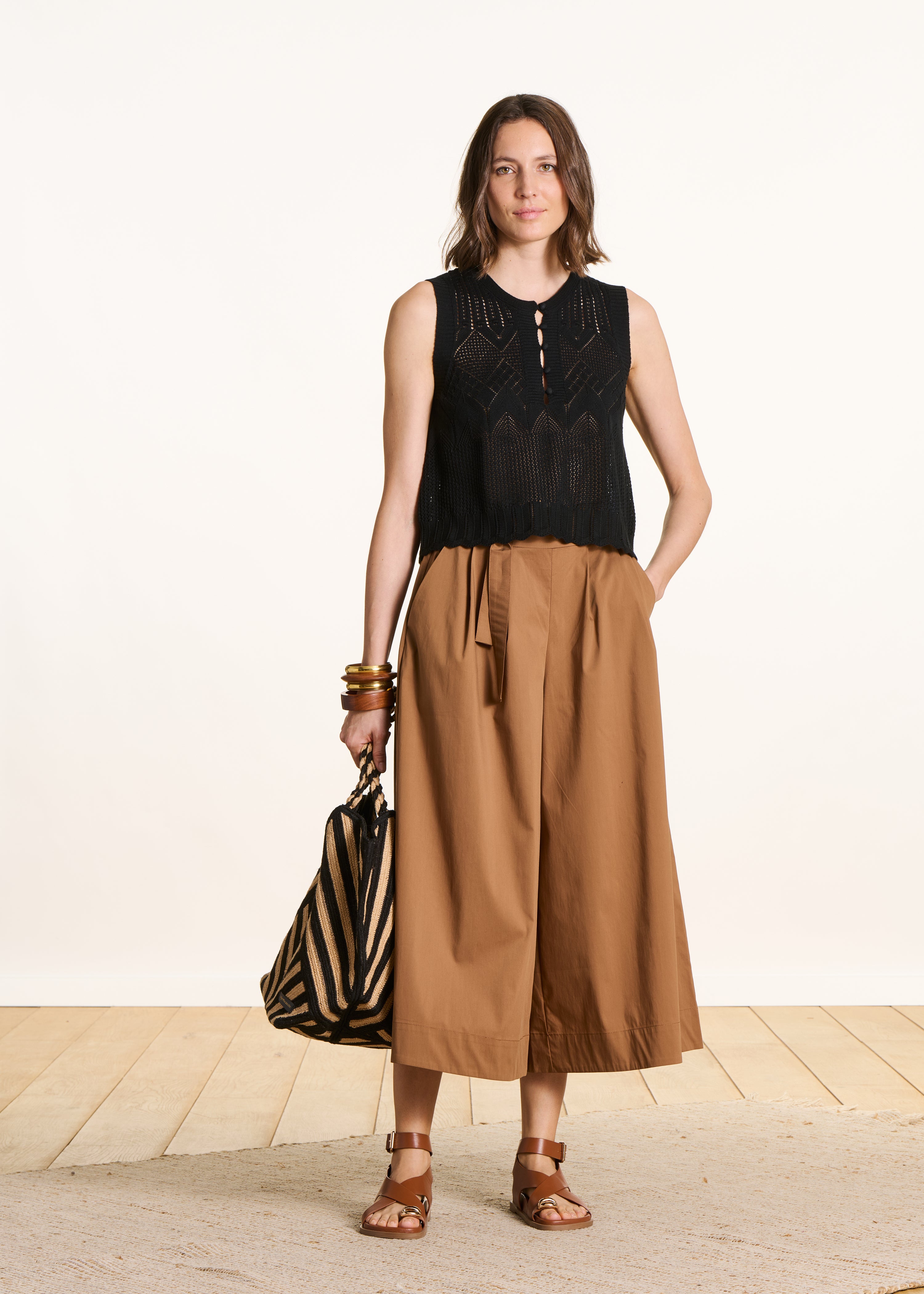 la-f-e-marabout-e-futile-stricktop-schwarz-xs image 2