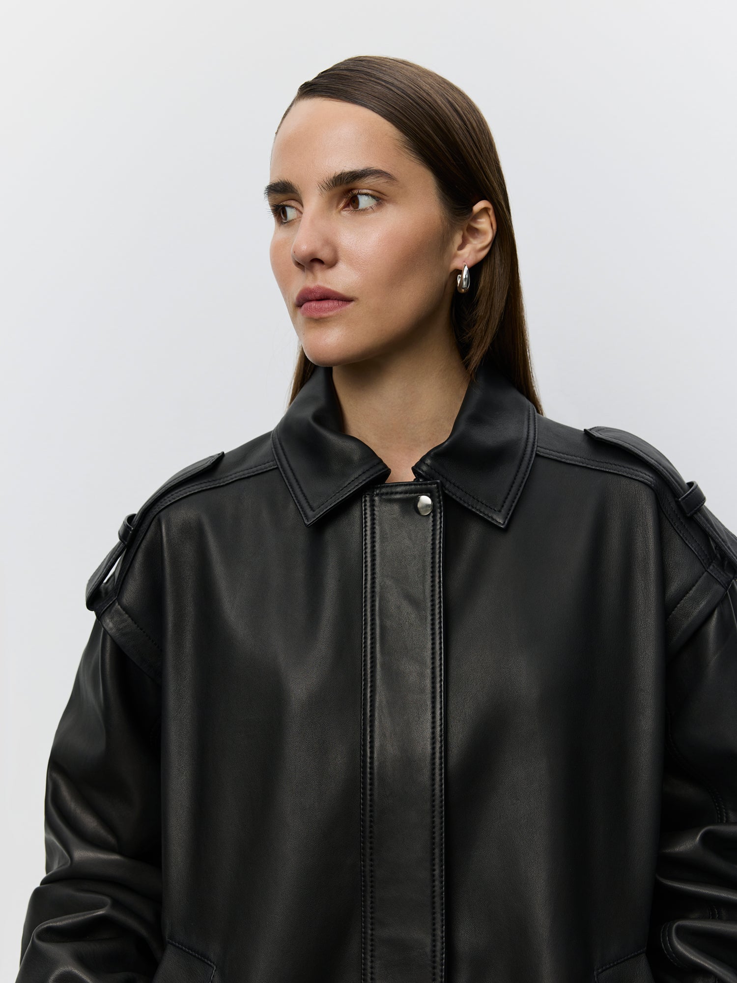 sofie-schnoor-women-snos803-lederjacke-schwarz-36 image 6