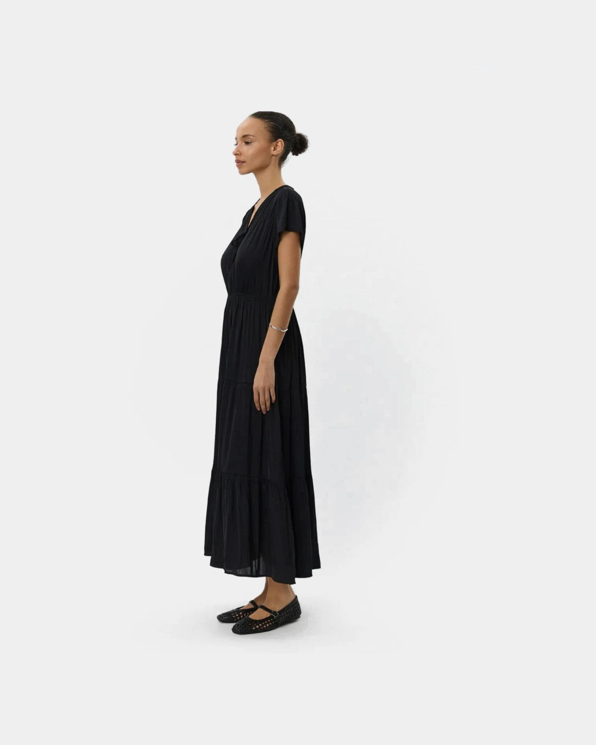 sofie-schnoor-women-jannesw-maxikleid-schwarz-lagenlook image 5