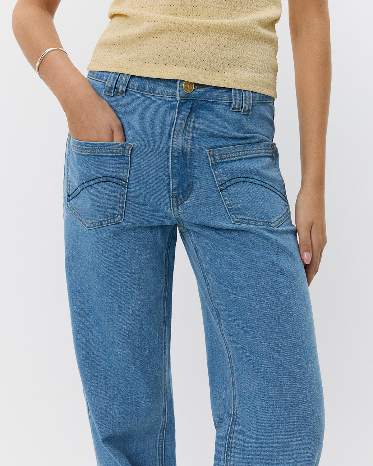 sofie-schnoor-women-lisbonsw-jeans-denim-blue-flared image 5