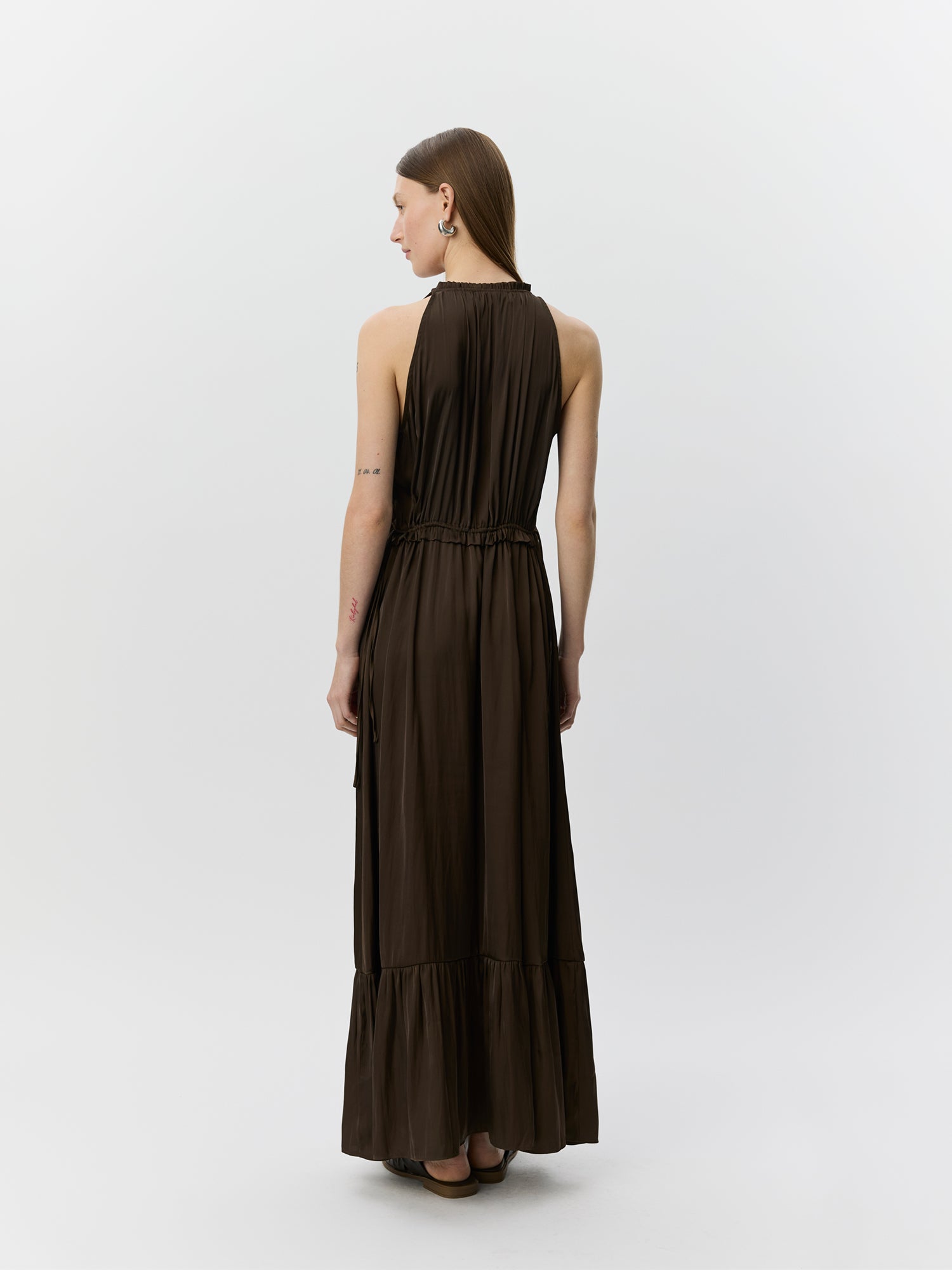 sofie-schnoor-women-melsw-halter-neck-maxikleid-braun-v-ausschnitt image 4
