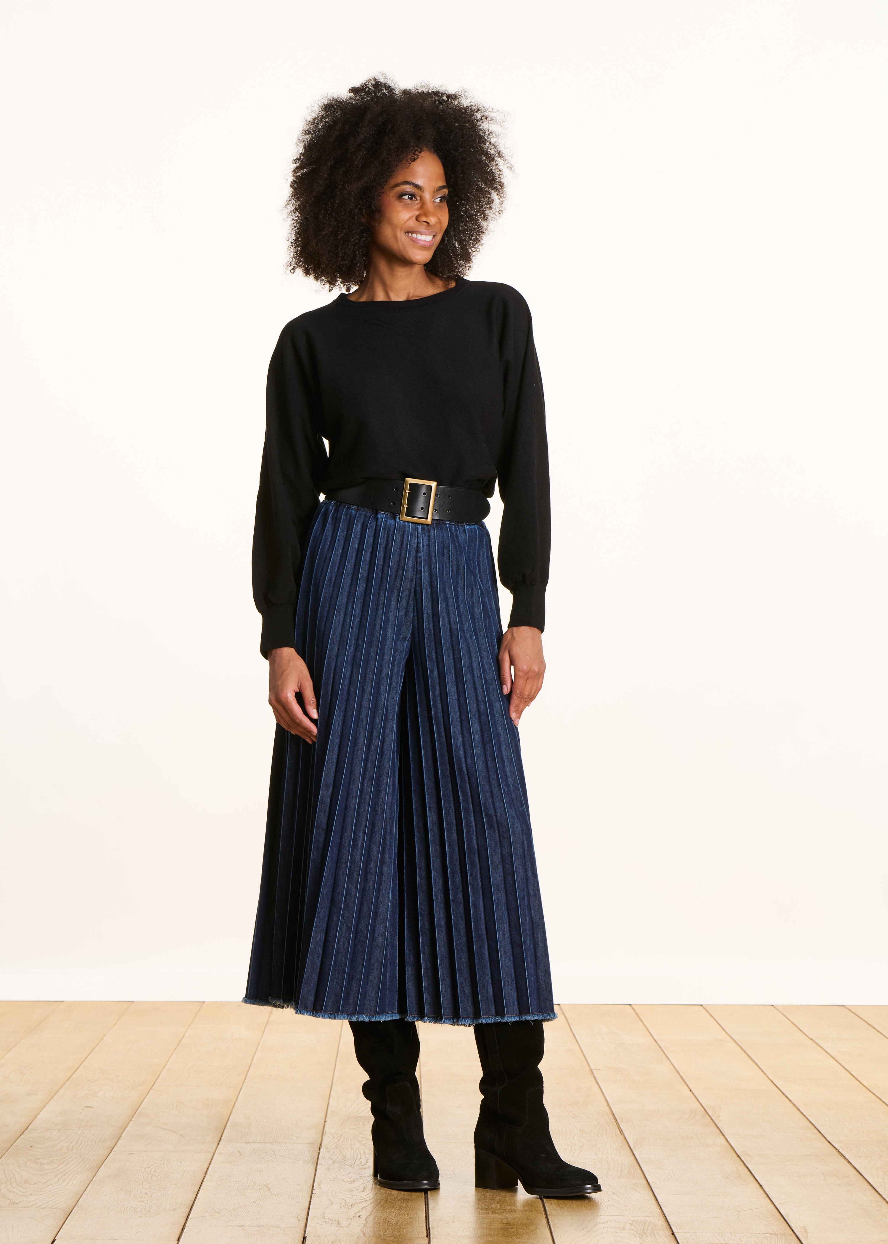 la-f-e-marabout-e-pullover-schwarz-feinstrick-fledermaus image 2