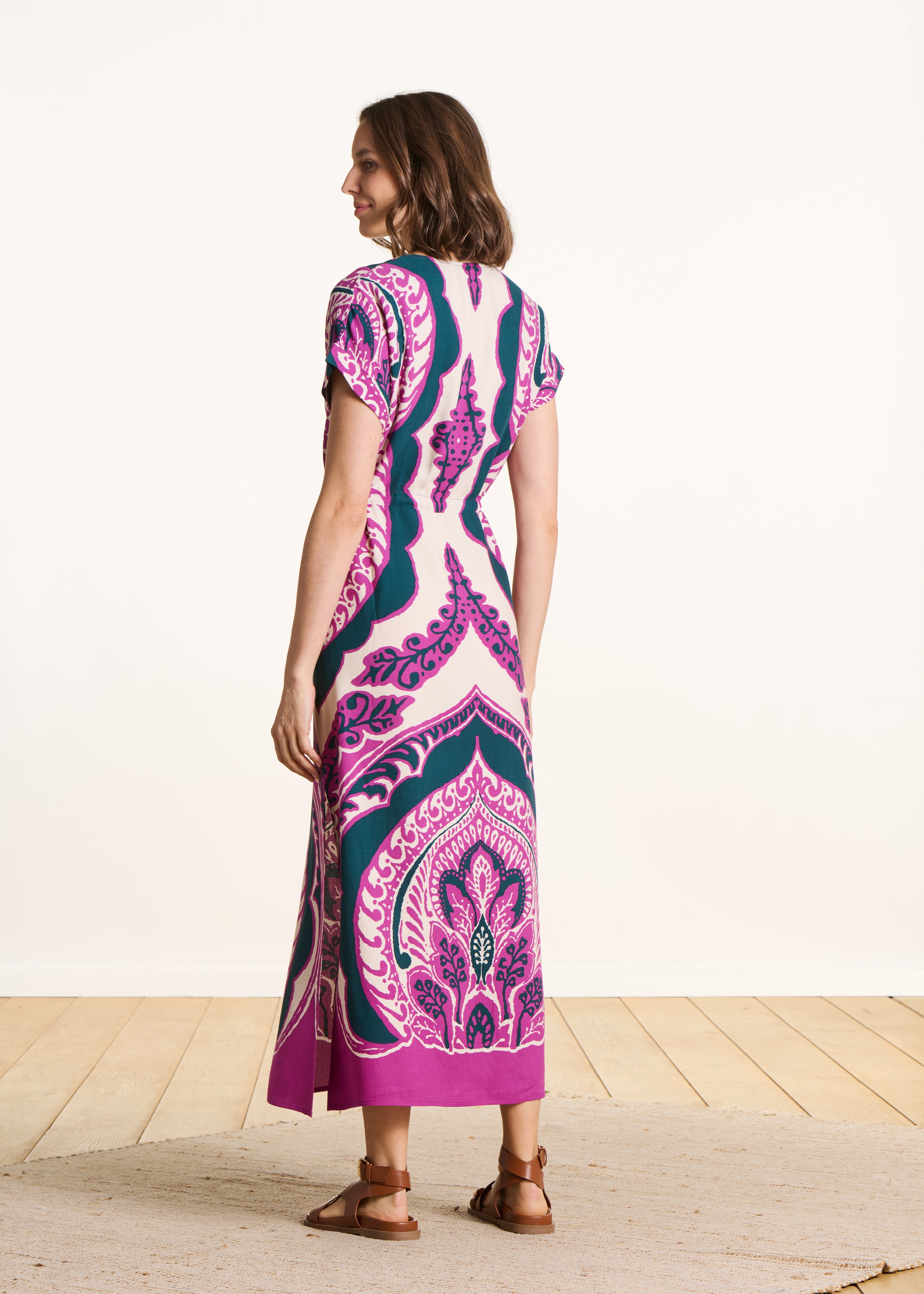 la-f-e-marabout-e-davane-maxikleid-ecru-lila-paisley image 2