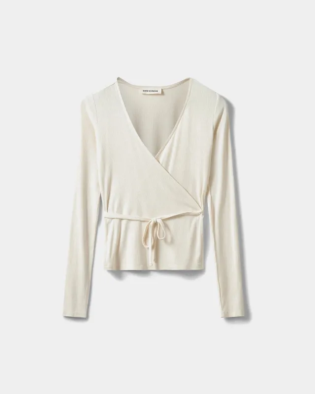 sofie-schnoor-women-joodysw-wickelbluse-viskose-off-white image 1
