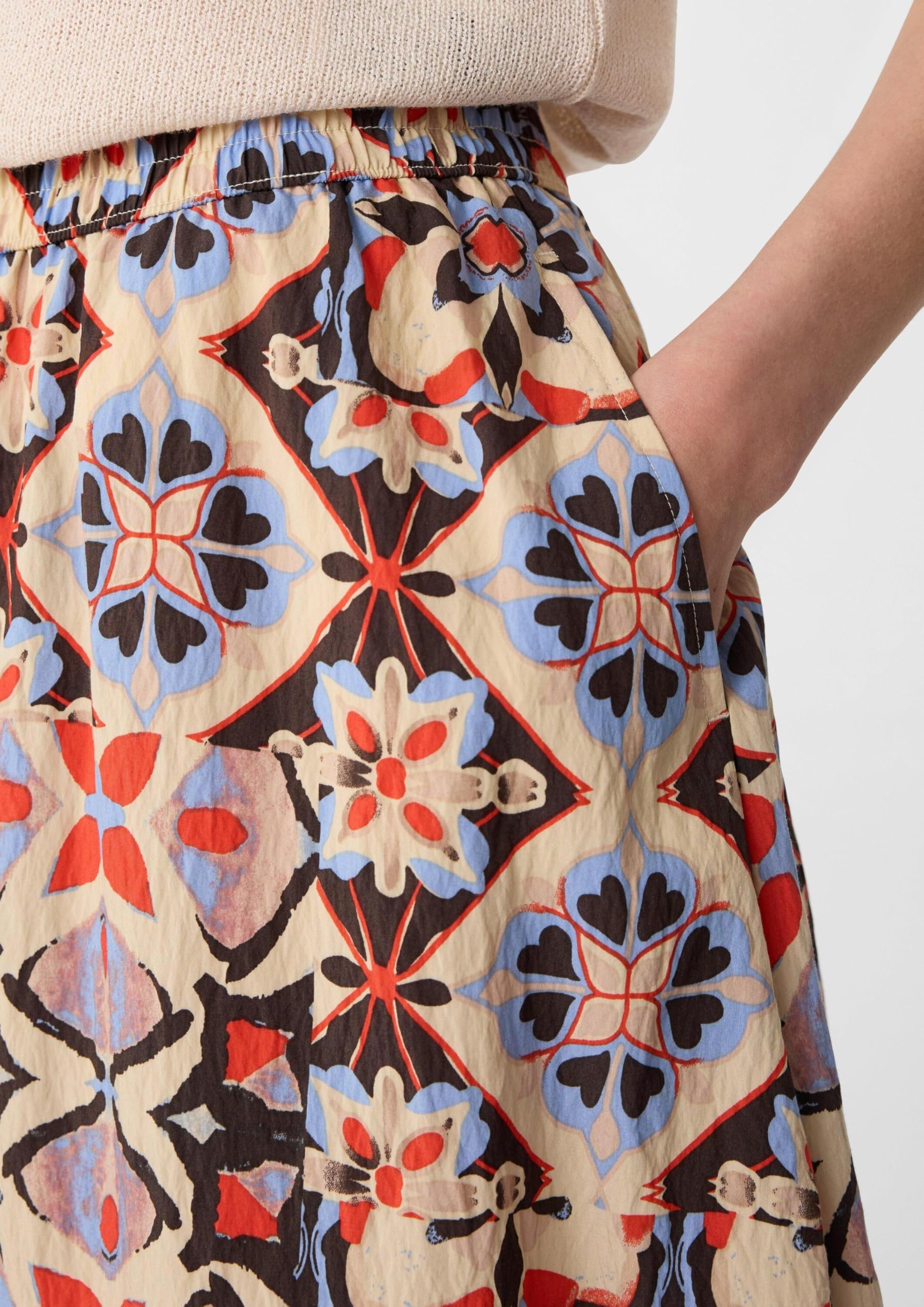 comma-midi-rock-viskosemix-all-over-print-taschen image 4