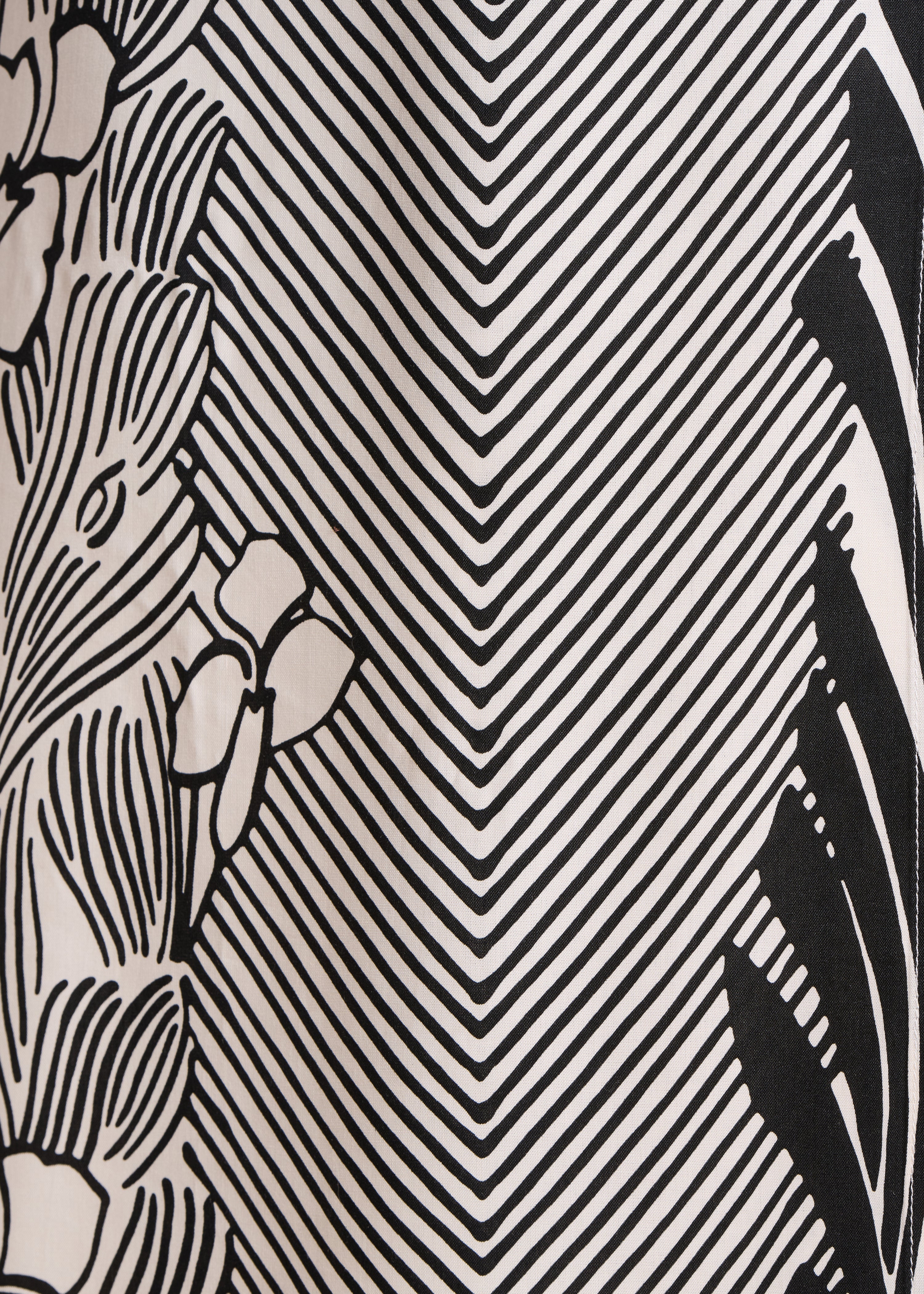 la-f-e-marabout-e-finita-wickelkleid-ecru-schwarz-lang image 3