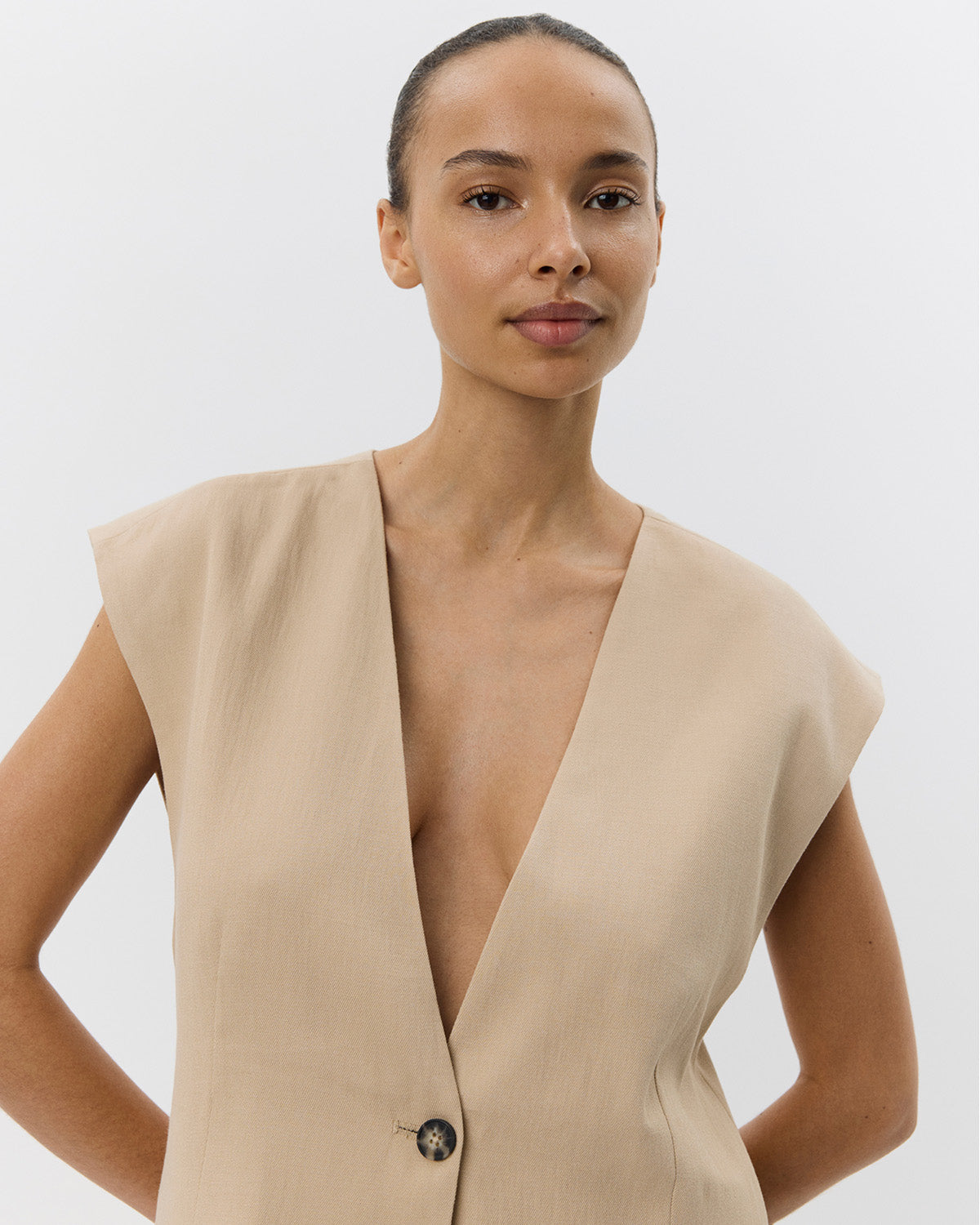 sofie-schnoor-women-wallissw-vest-s252237-weste-nature image 6