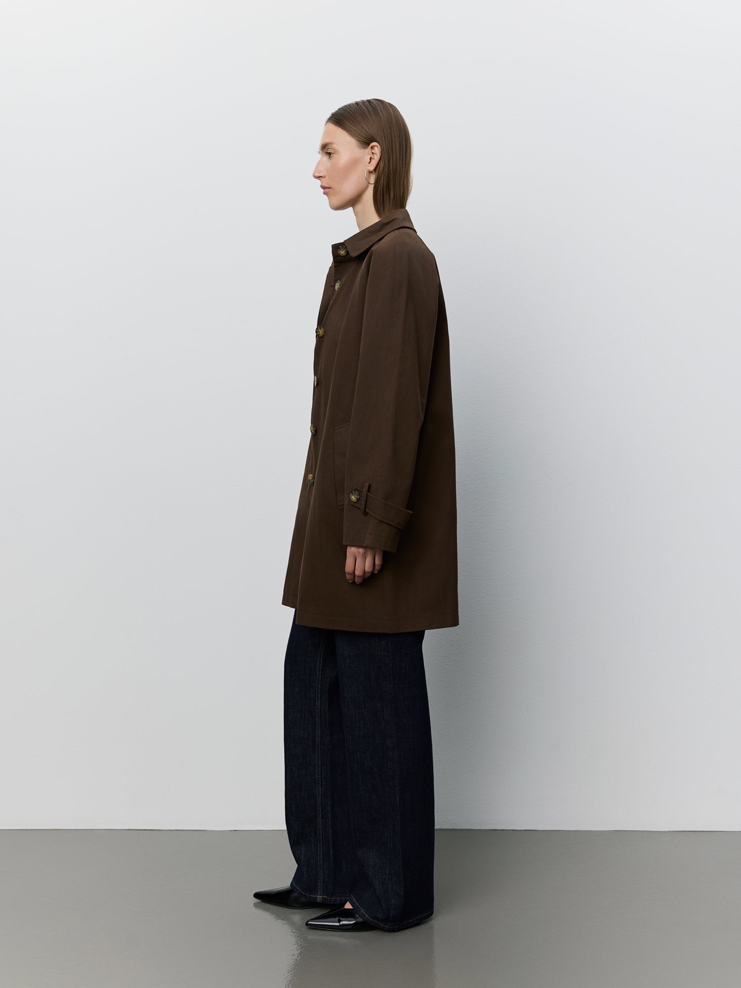 sofie-schnoor-filippasw-trenchcoat-mantel-dunkelbraun-baumwolle image 3