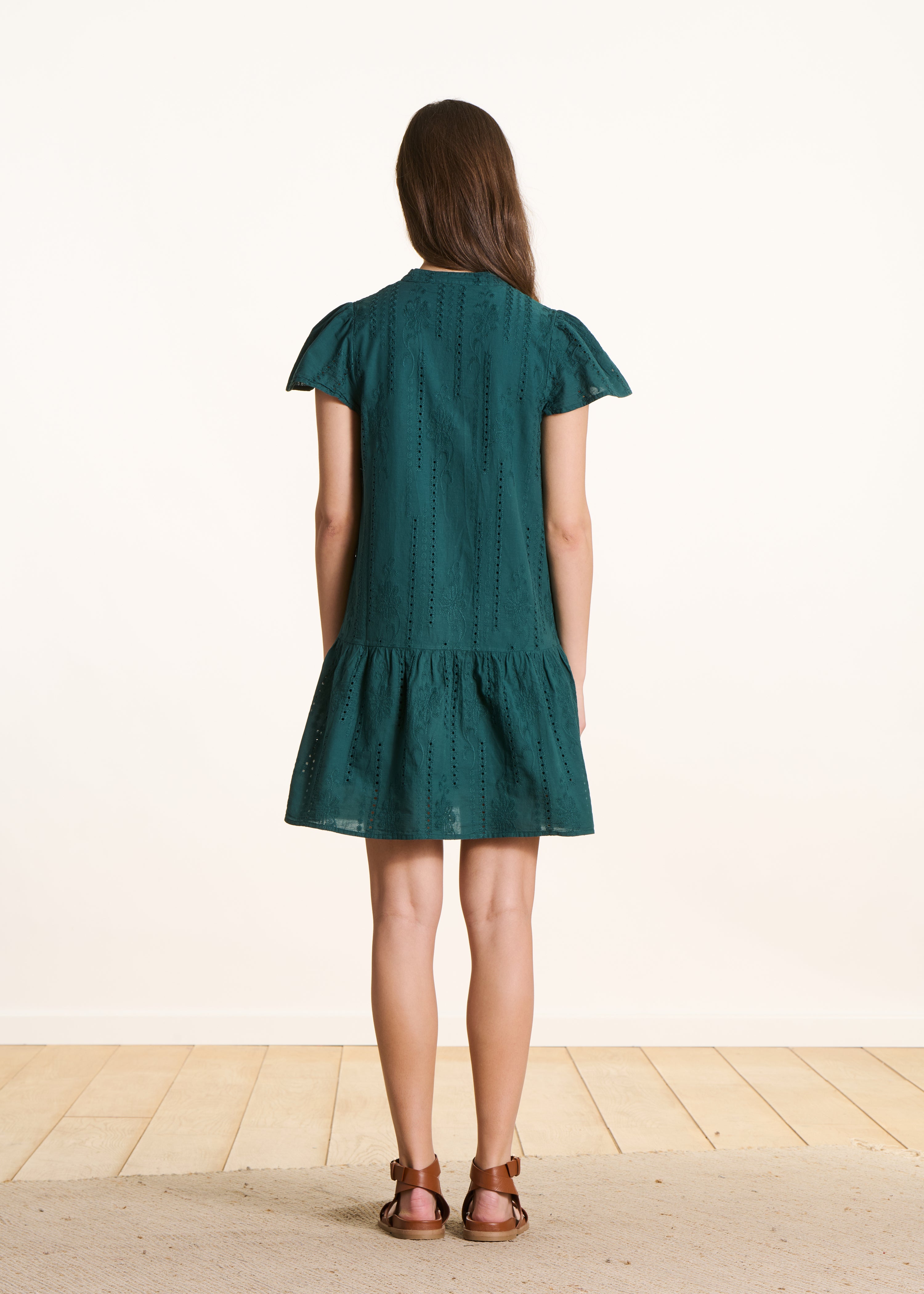 la-f-e-marabout-e-frame-minikleid-gr-n-broderie-volant image 2