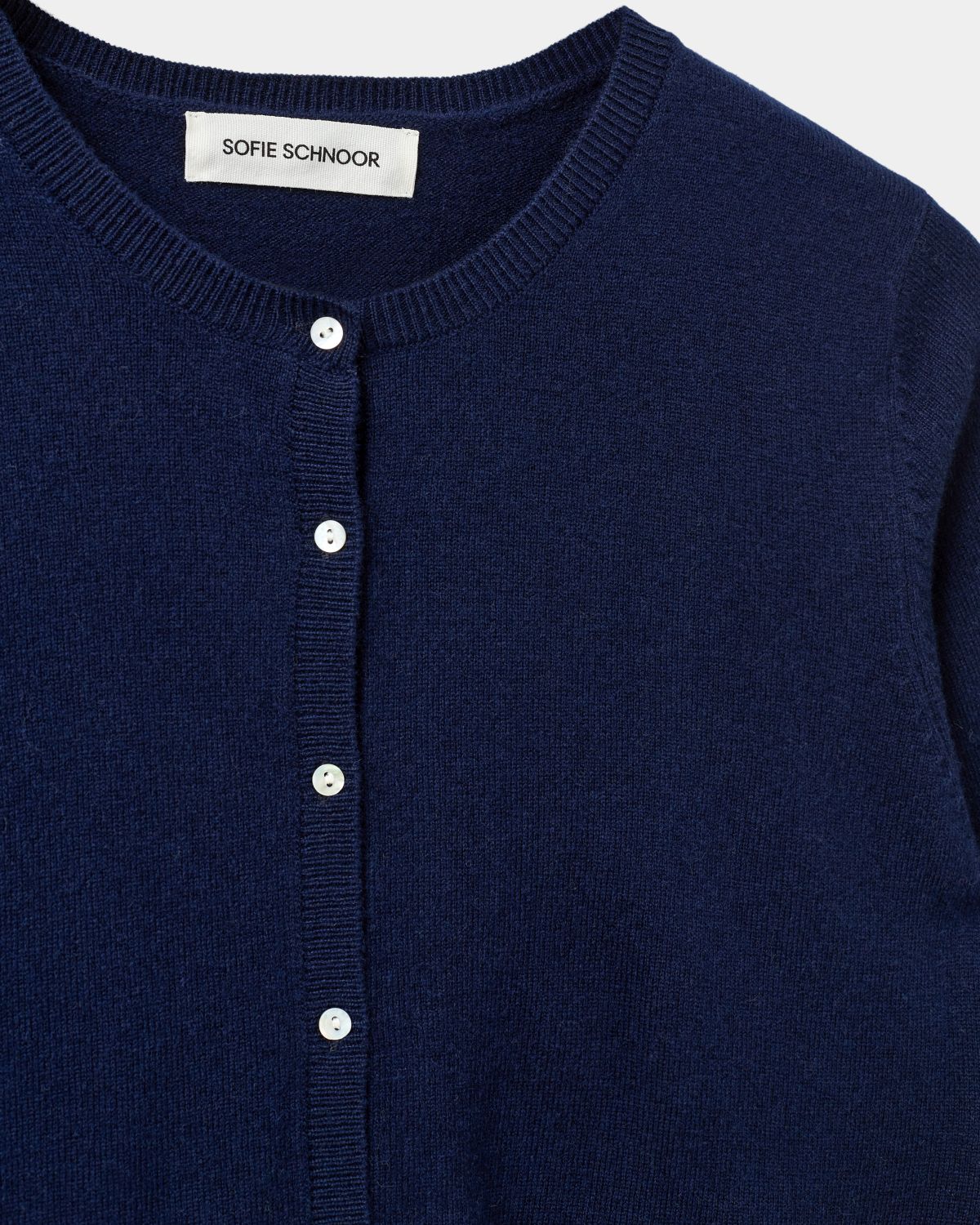 sofie-schnoor-sunasw-cardigan-snos544-wolle-navy image 6