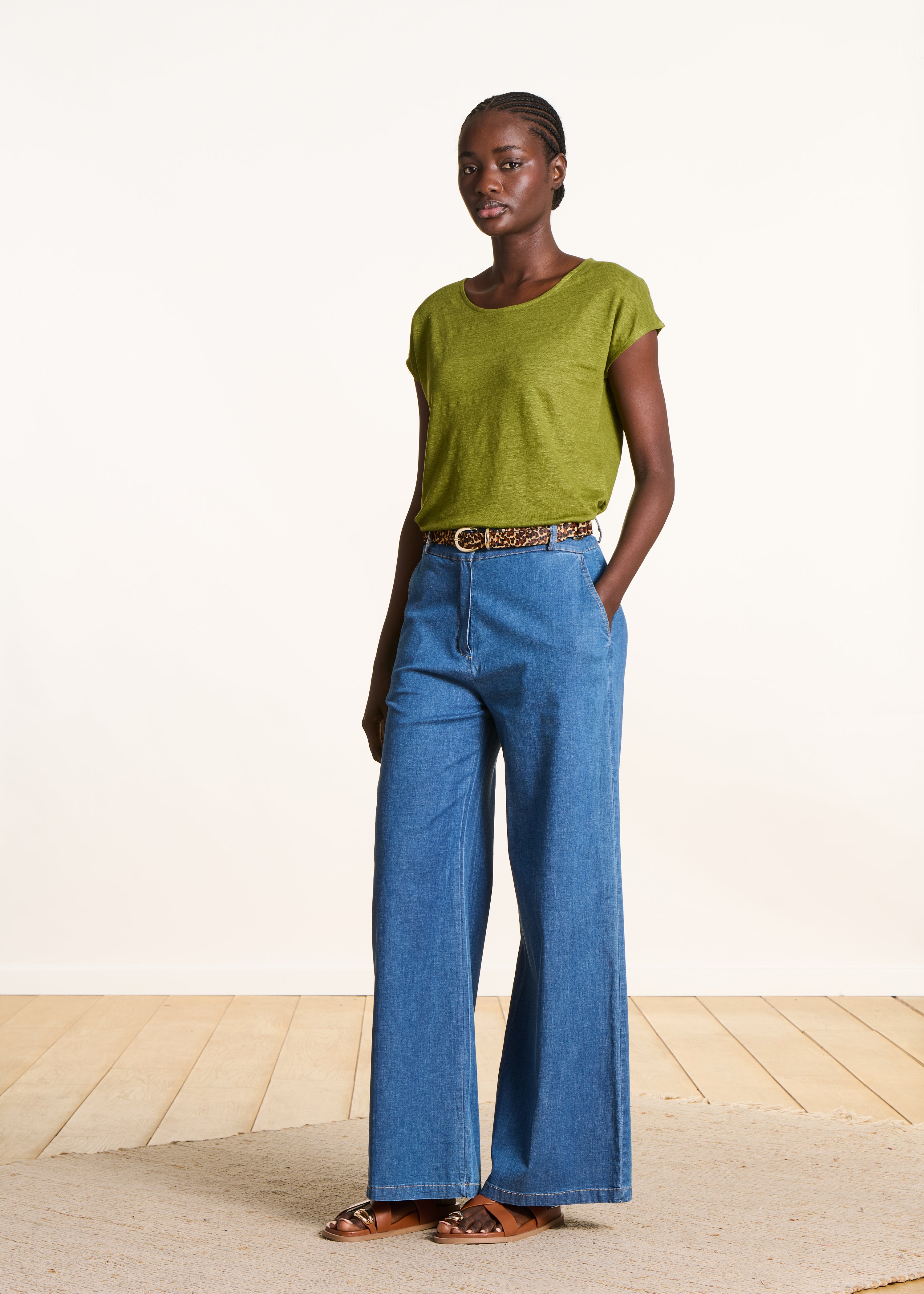 la-f-e-marabout-e-virano-t-shirt-oliv-leinen image 2