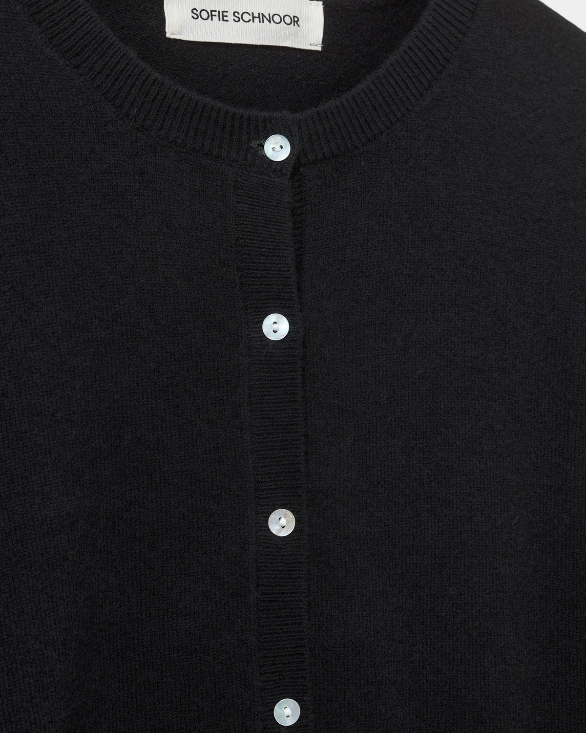 sofie-schnoor-cissesw-snos431-cardigan-schwarz-wolle image 5