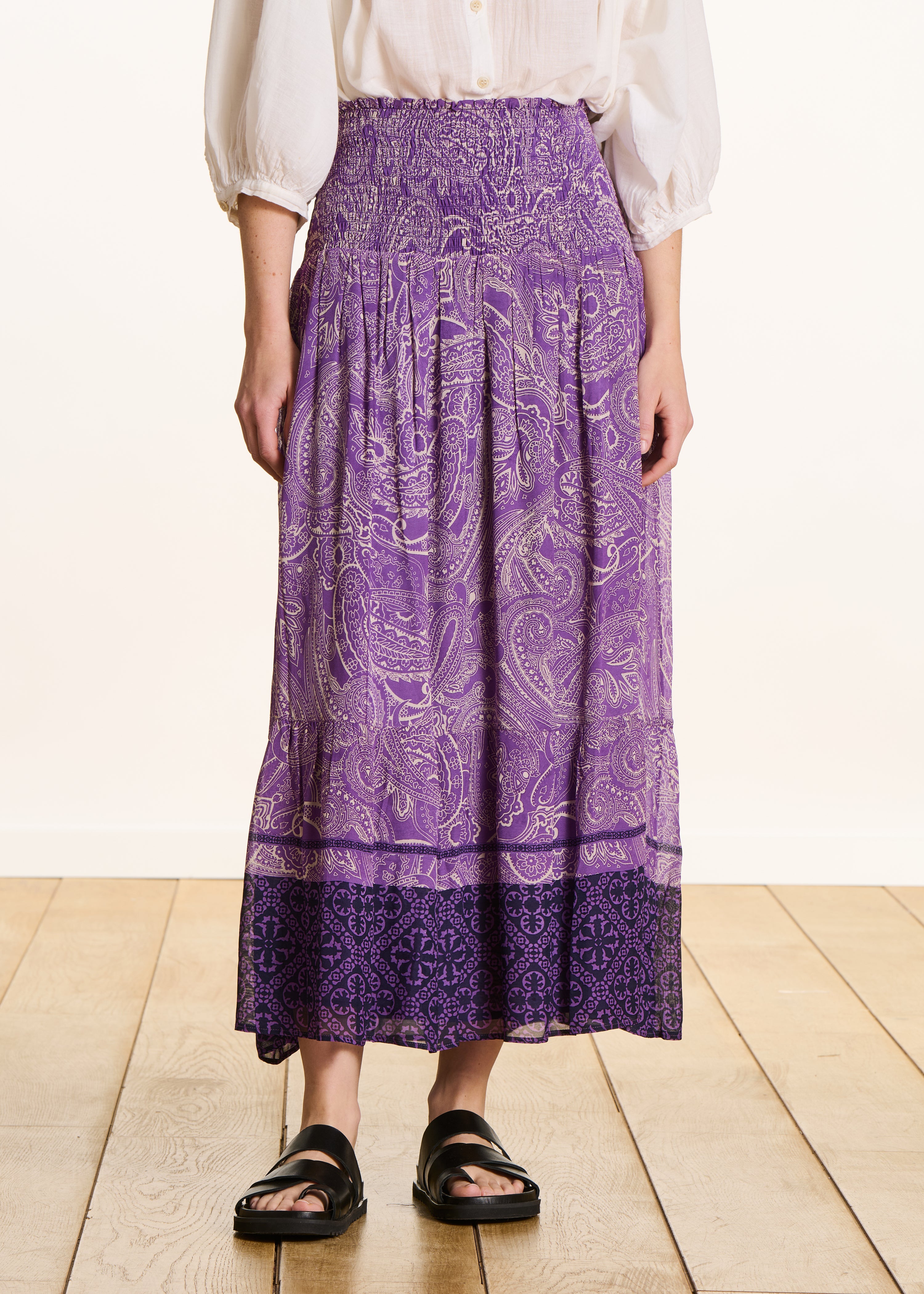 la-f-e-marabout-e-bailia-rock-lila-lang-paisley-volant image 2