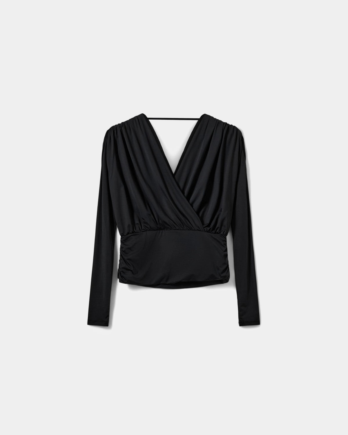 sofie-schnoor-women-briannasw-bluse-schwarz-v-ausschnitt image 1