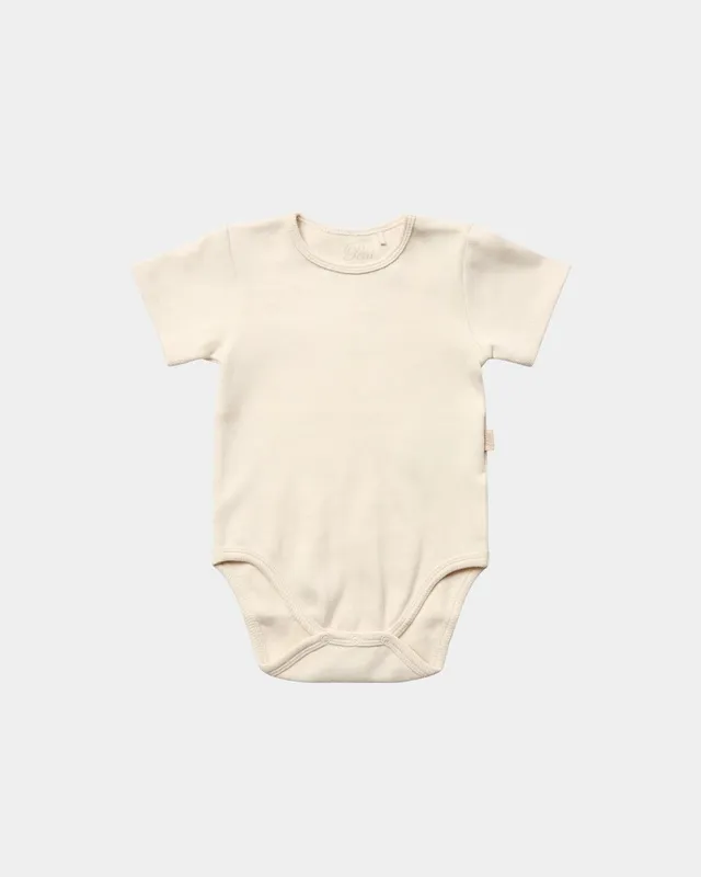 sofie-schnoor-kids-askesb-baby-body-offwhite-kurzarm image 1