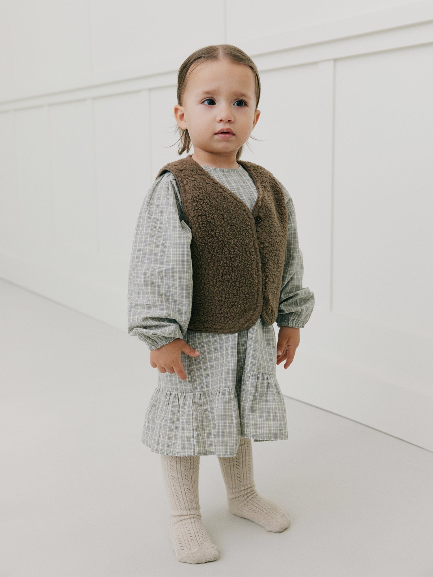 sofie-schnoor-rebakb-weste-kids-hellbraun-teddy-gr-86 image 2