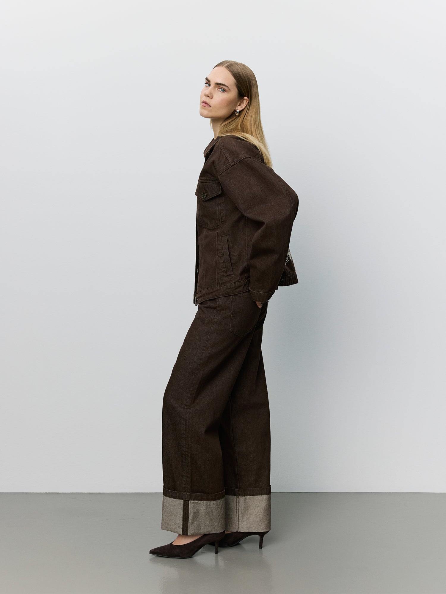 sofie-schnoor-women-audreysw-denimjacke-dark-brown image 3