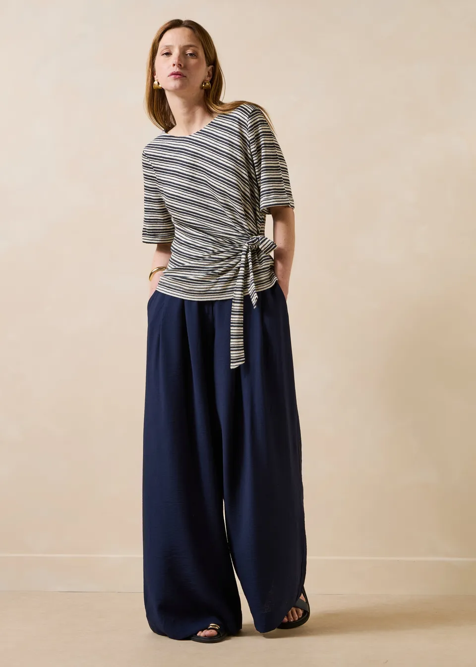 la-f-e-marabout-e-veroni-hose-marine-viskose-weites-bein image 1