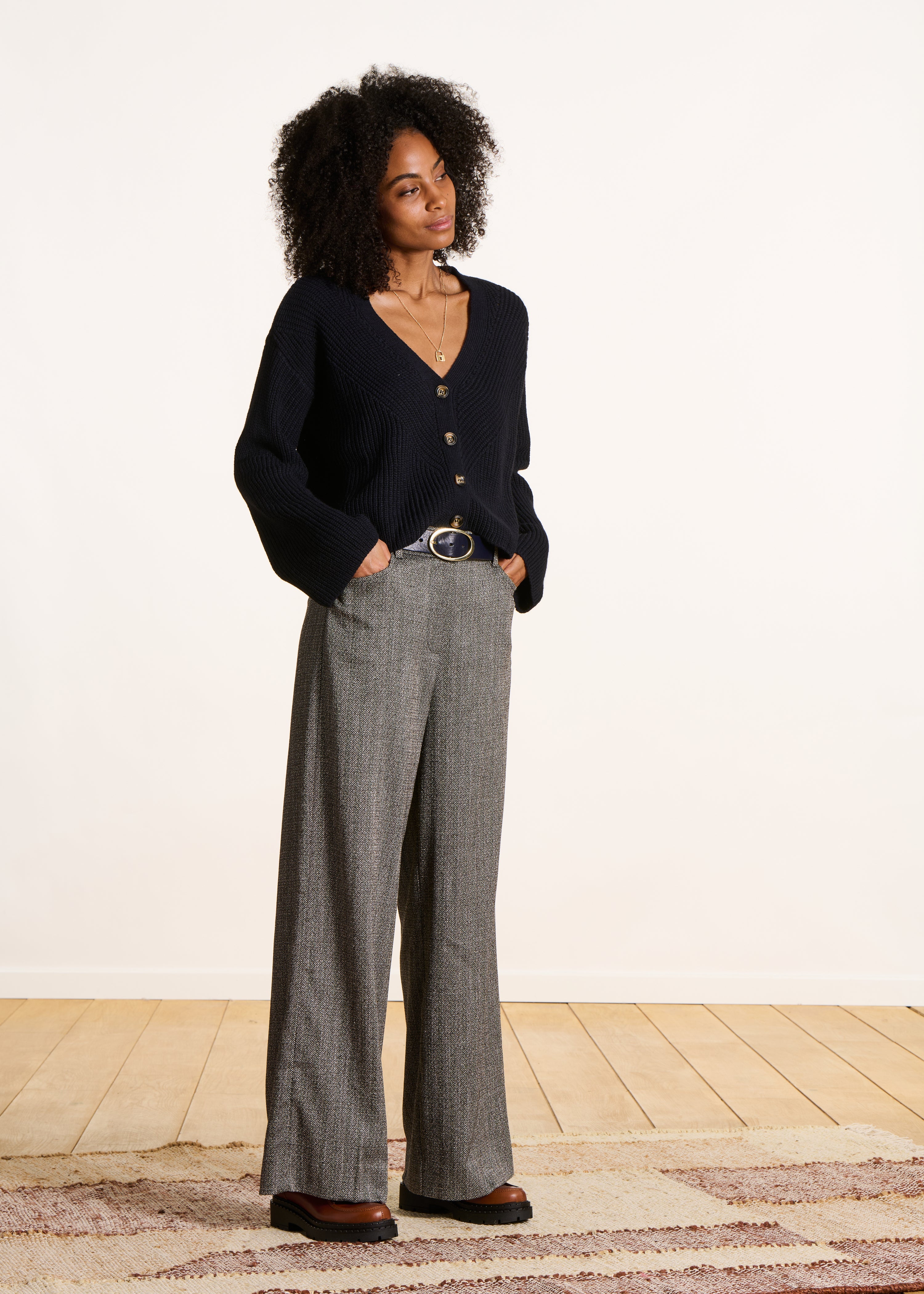 la-f-e-marabout-e-pulls-eidolo-strickgilet-marine-wolle image 2