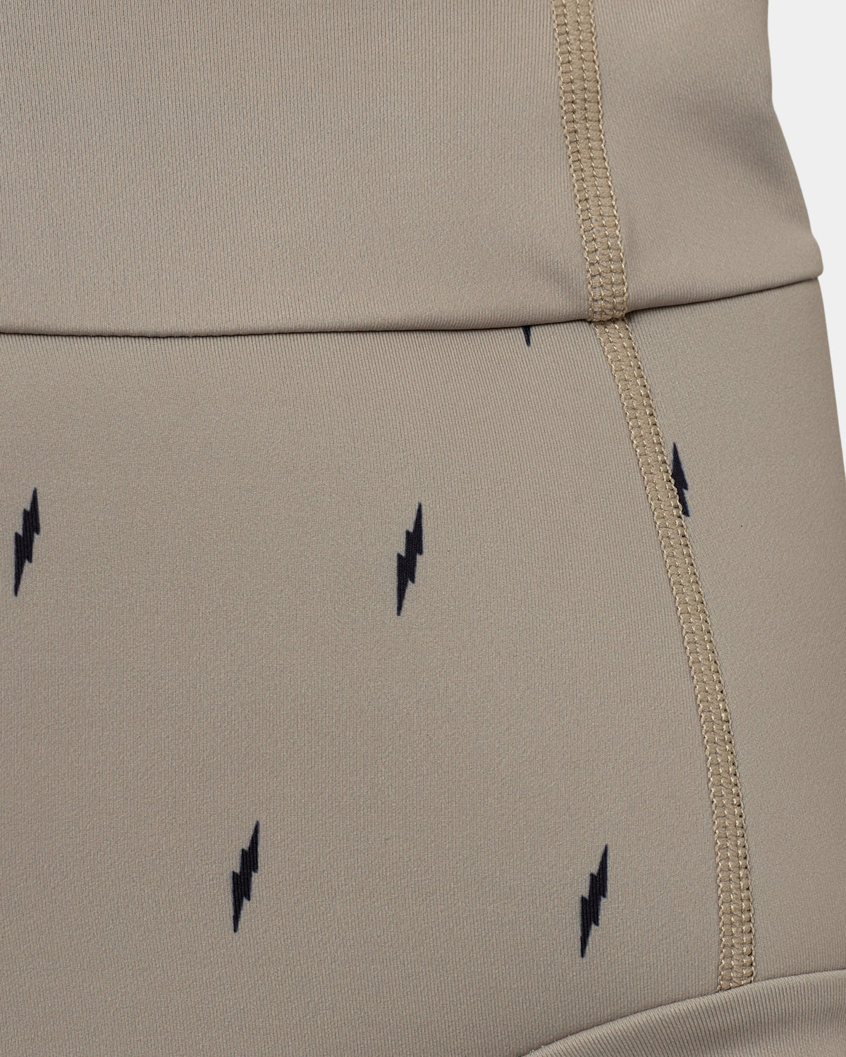 sofie-schnoor-hjaltesb-baby-badehose-soft-beige-blitz image 3