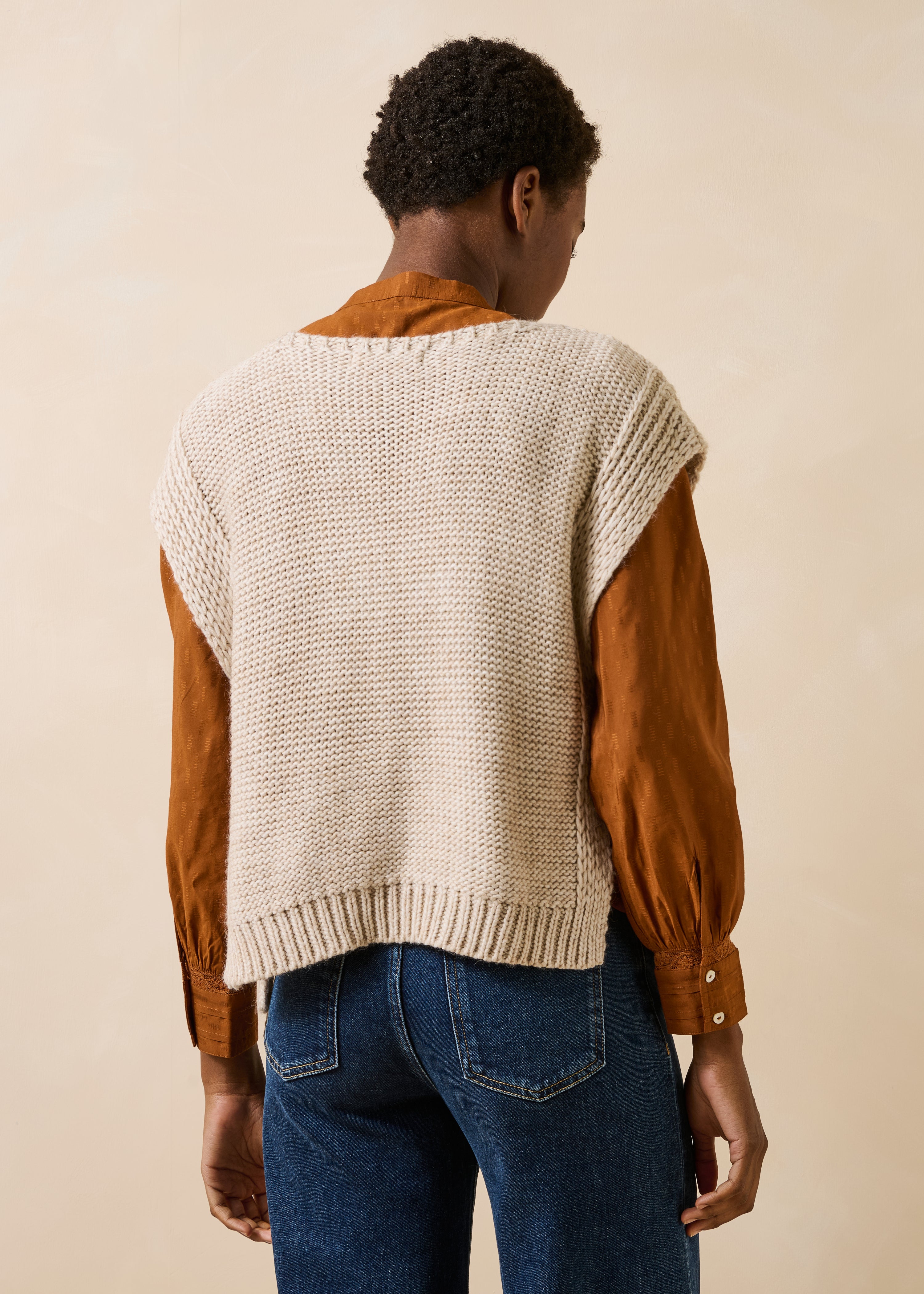 la-f-e-marabout-e-genri-strickpullover-beige-kurzarm image 3