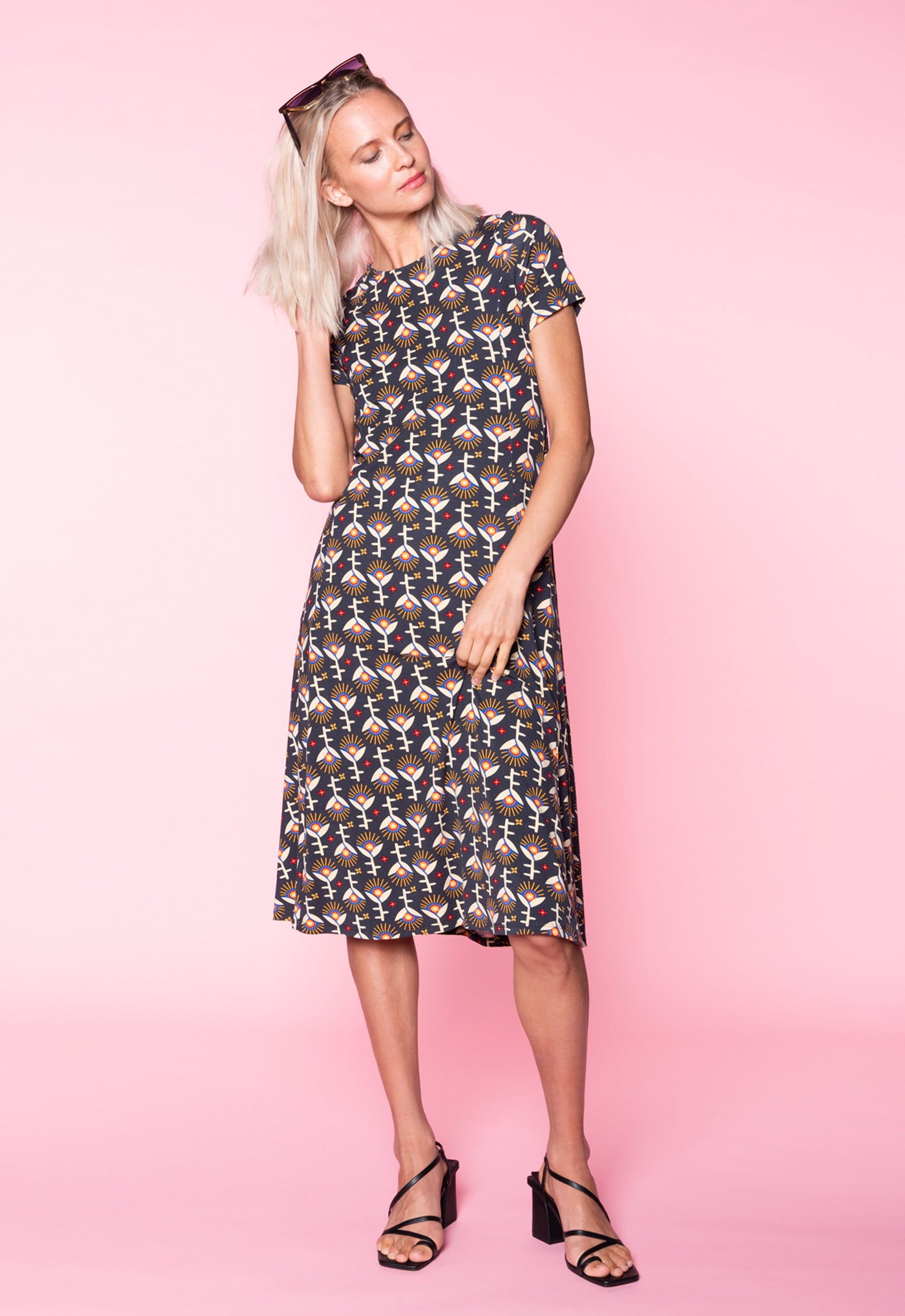 moshiki-dress-i-101-s26dress-v9-maxikleid-110cm-viskose image 3