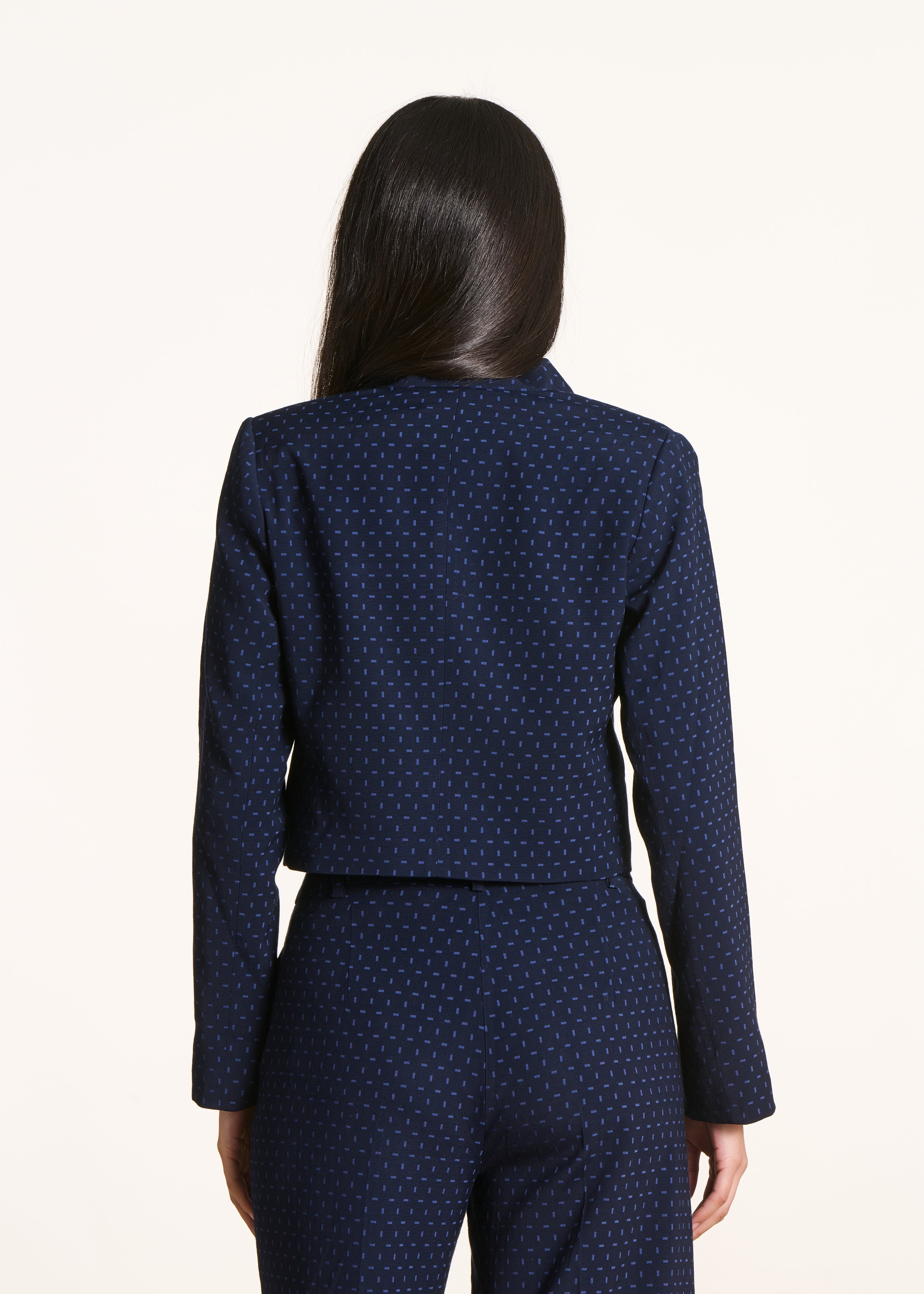 la-f-e-marabout-e-jacke-kurz-jacquard-blau-gef-ttert image 3