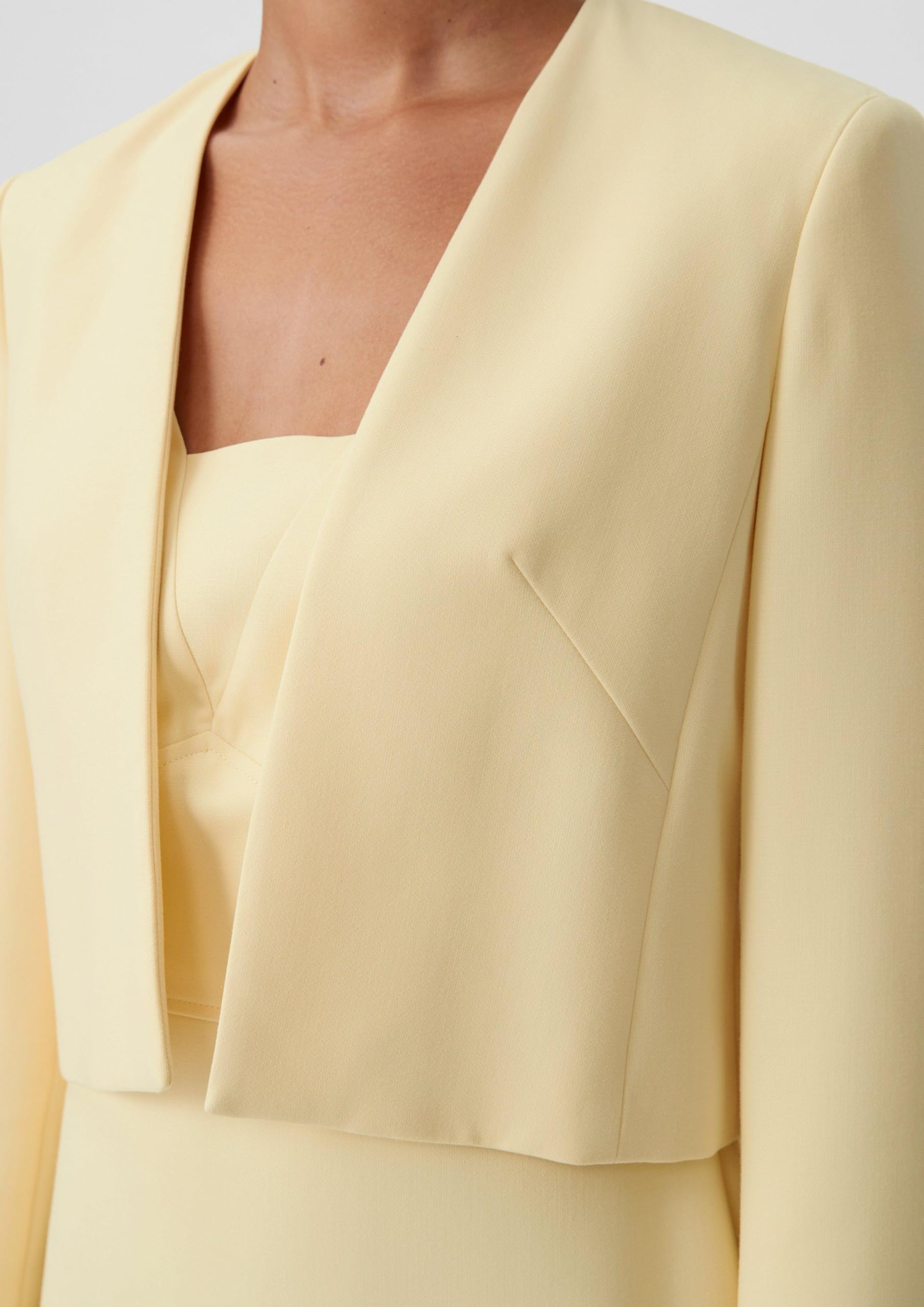 comma-60-2-61-15-157-2128874-bolero-blazer-gr-e-38 image 2