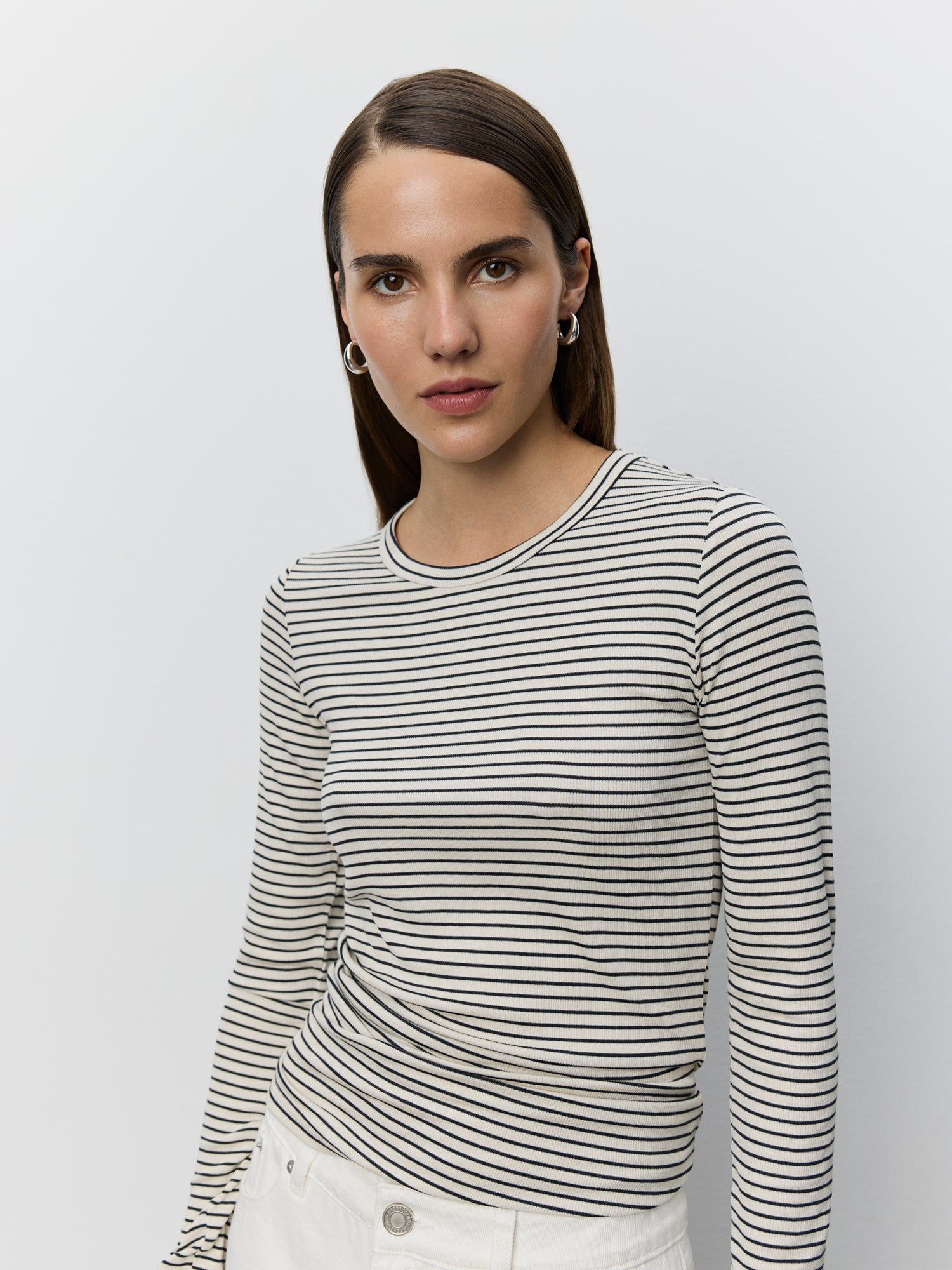 sofie-schnoor-women-petriciasw-shirt-langarm-offwhite image 5