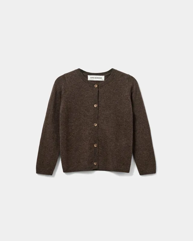 sofie-schnoor-kids-cissesk-cardigan-brown-fudge-wolle image 1