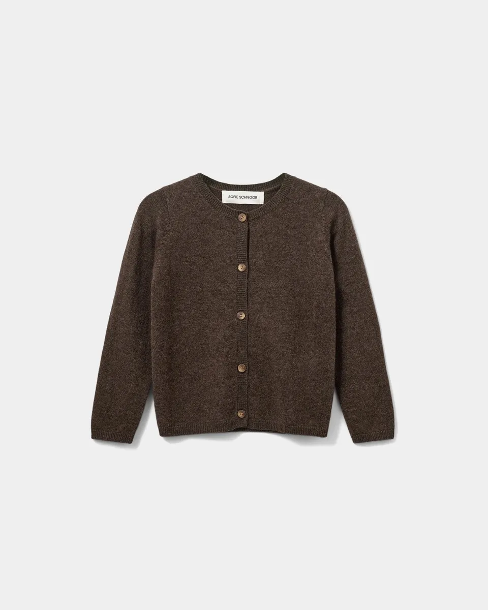 sofie-schnoor-kids-cissesk-cardigan-brown-fudge-wolle image 1