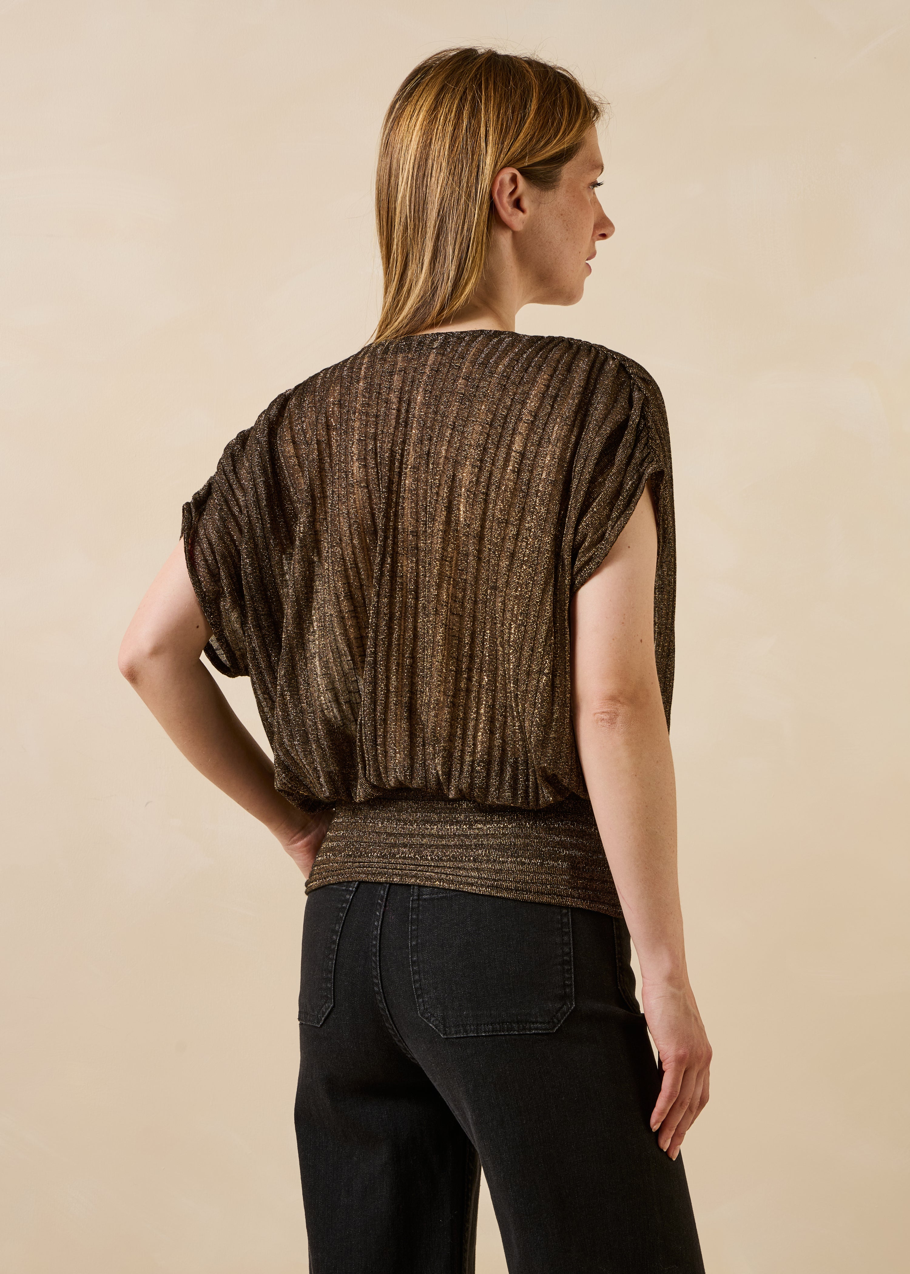 la-f-e-marabout-e-finca-t-shirt-v-ausschnitt-schwarz image 3