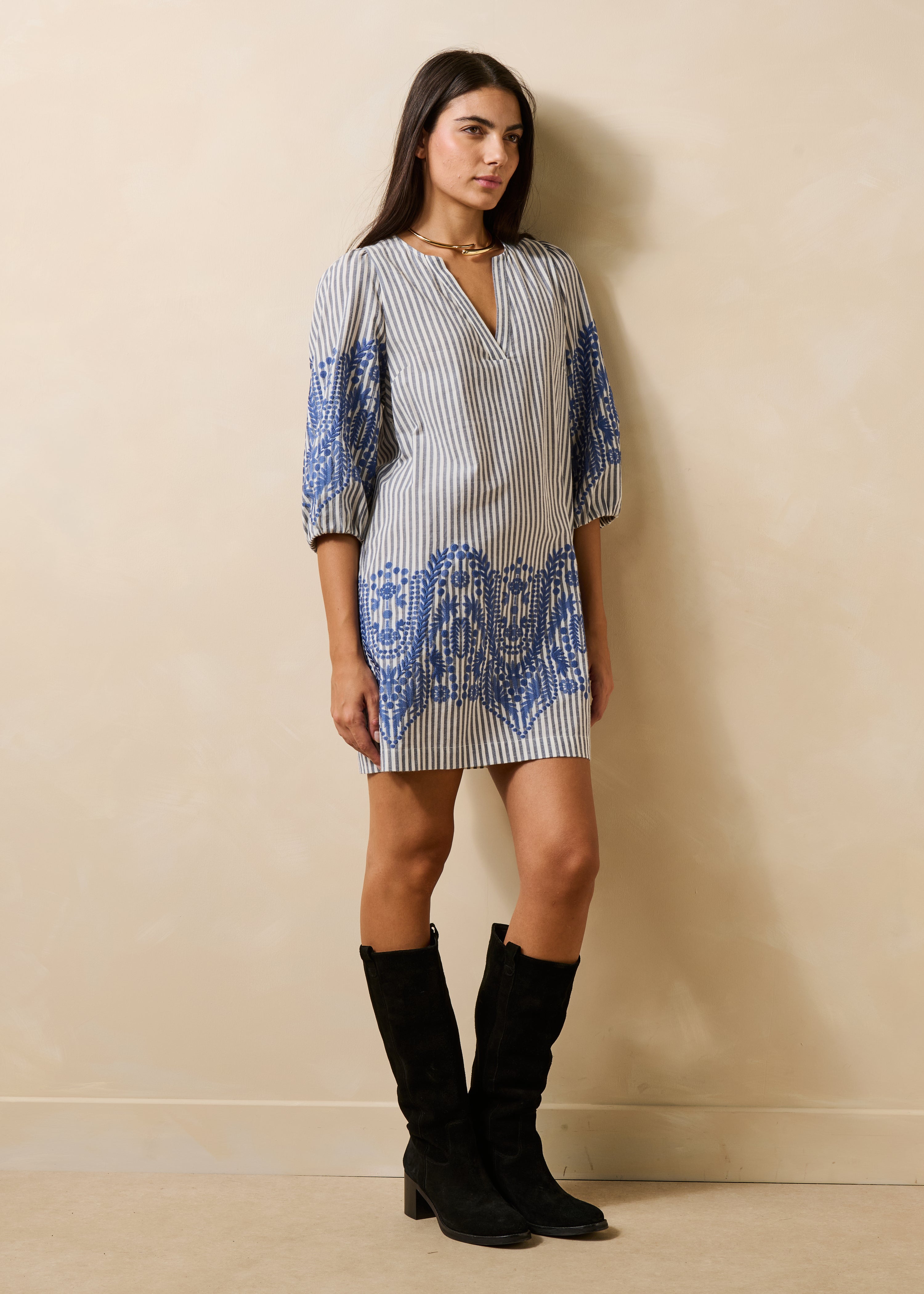 la-f-e-marabout-e-daia-kleid-marine-gestreift-kurz image 2