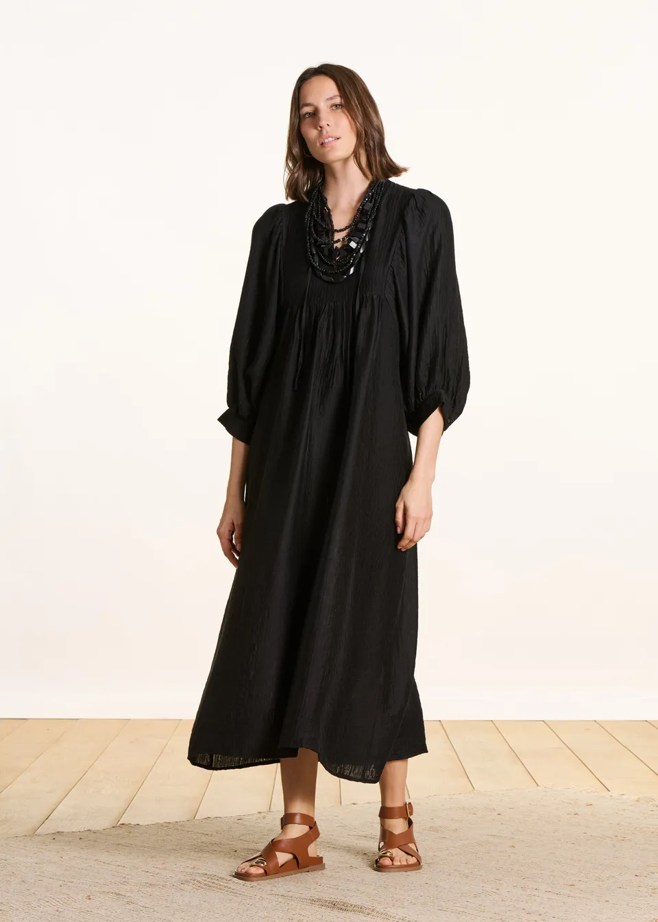 la-f-e-marabout-e-demba-kleid-schwarz-langarm-maxikleid image 1
